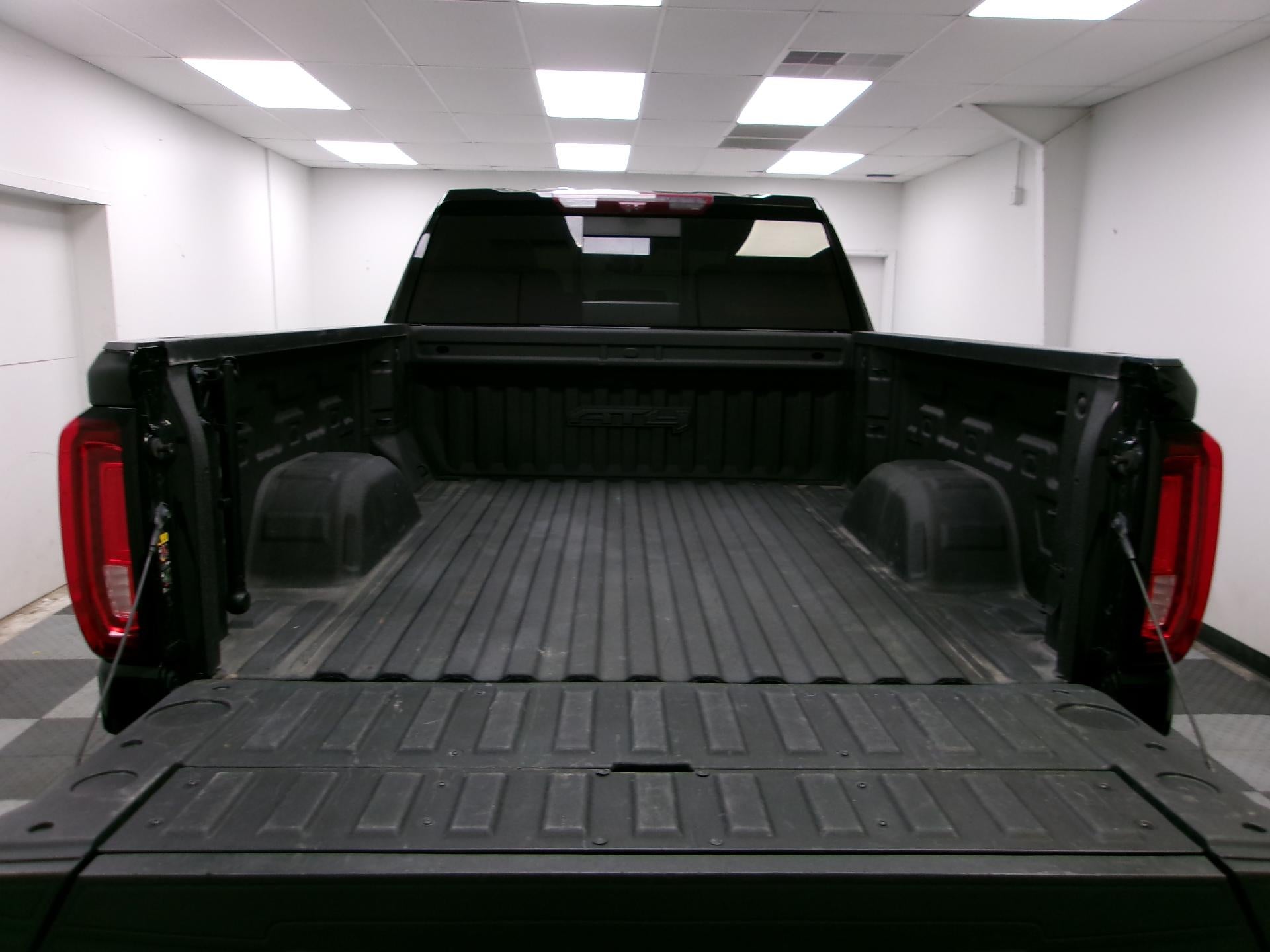 2023 GMC Sierra 1500 Crew Cab Standard Box 4-Wheel Drive AT4