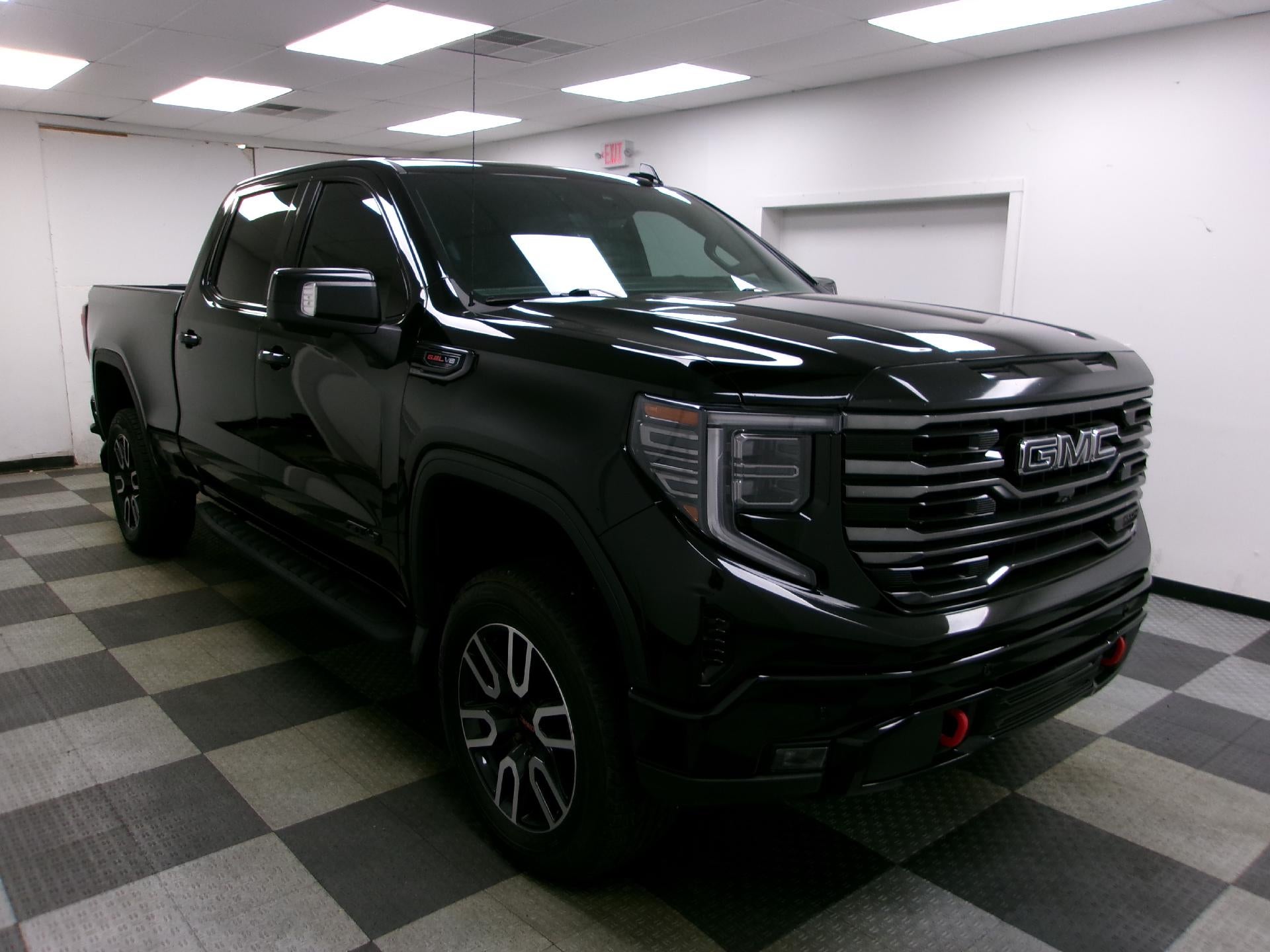 2023 GMC Sierra 1500 Crew Cab Standard Box 4-Wheel Drive AT4