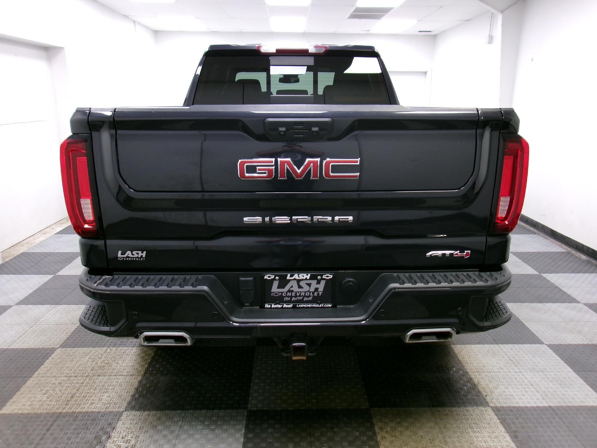 2022 GMC Sierra 1500 Crew Cab Standard Box 4-Wheel Drive AT4