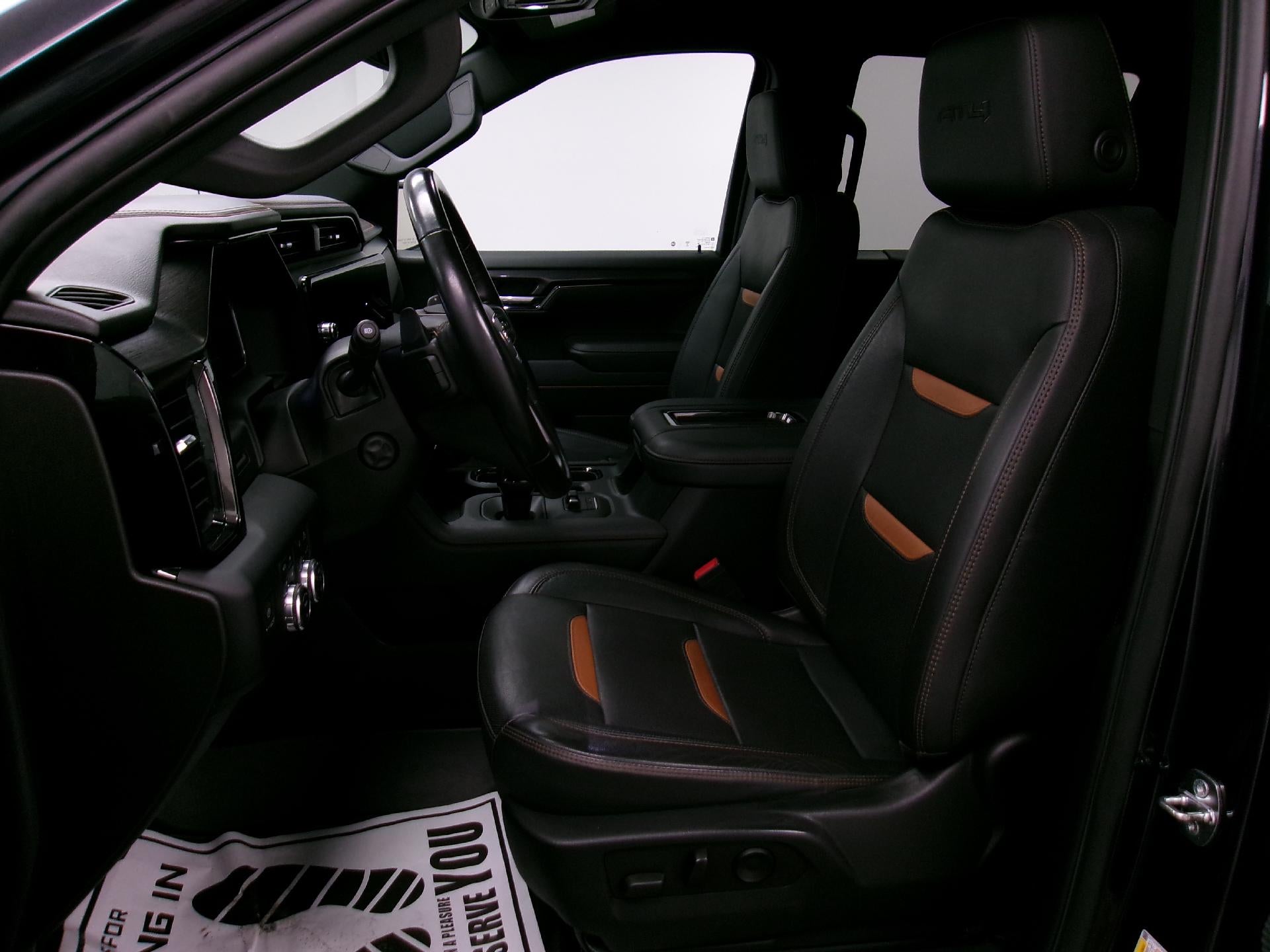 2022 GMC Sierra 1500 Crew Cab Standard Box 4-Wheel Drive AT4