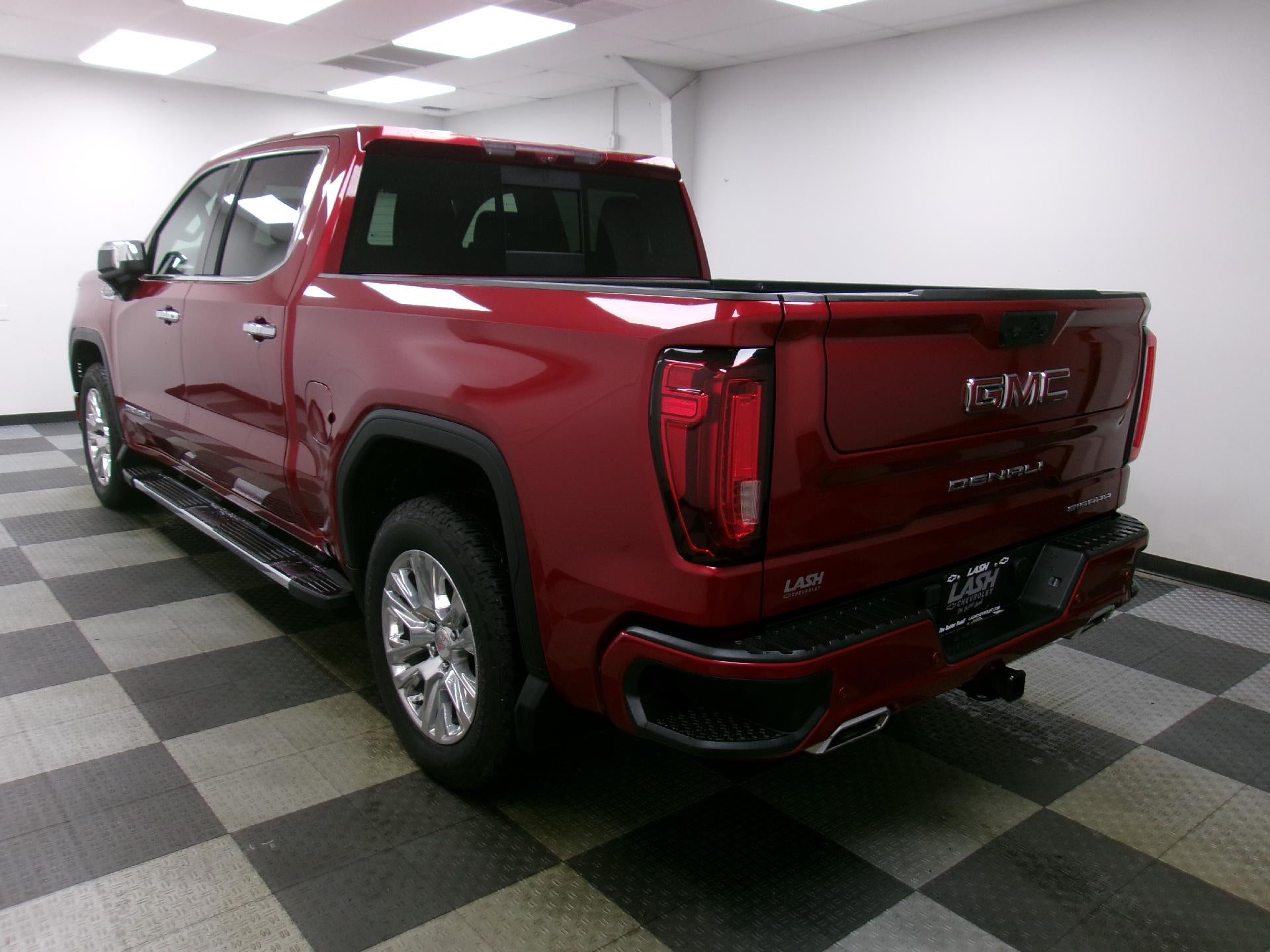 2023 GMC Sierra 1500 Crew Cab Short Box 4-Wheel Drive Denali