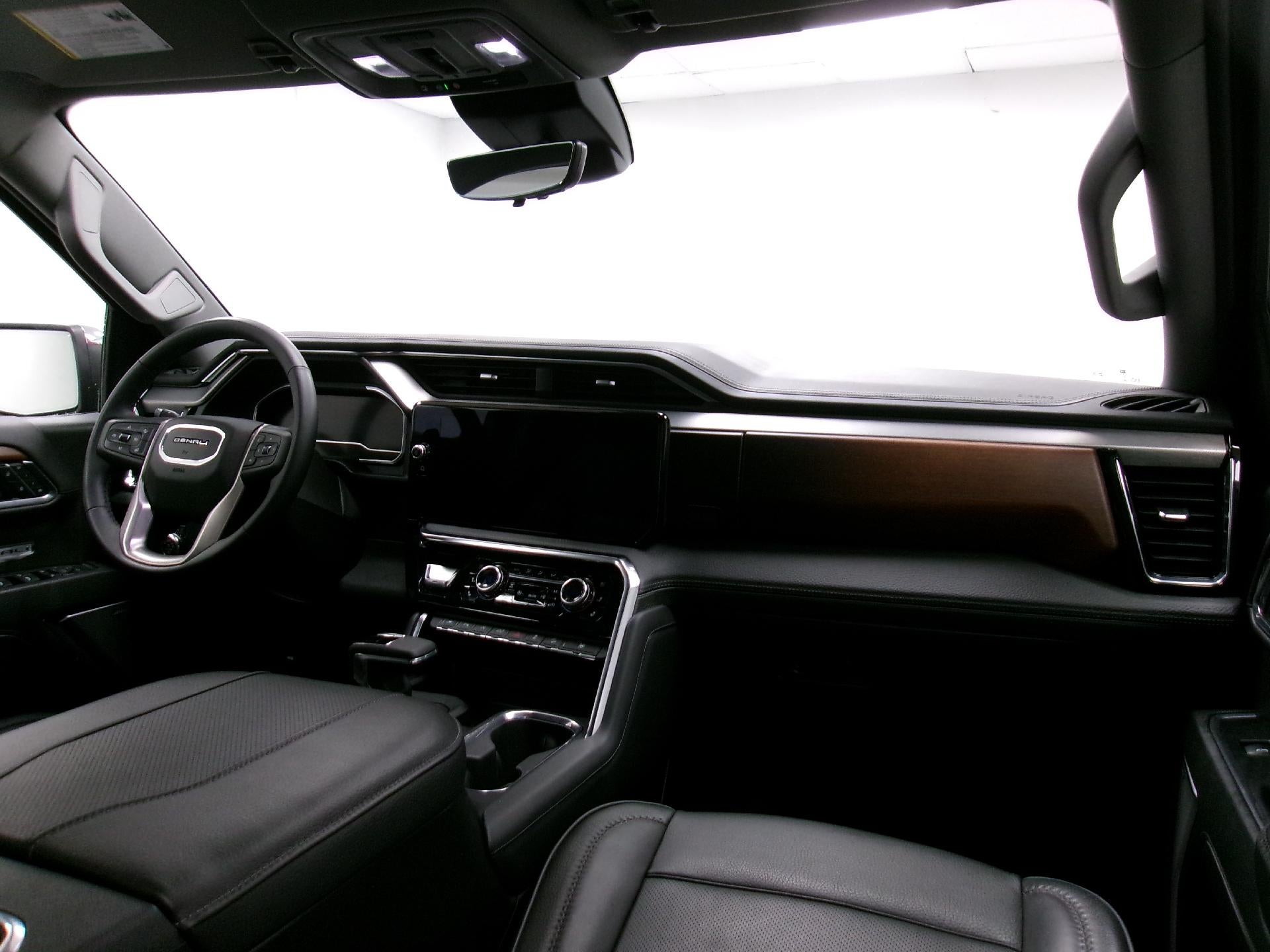 2023 GMC Sierra 1500 Crew Cab Short Box 4-Wheel Drive Denali