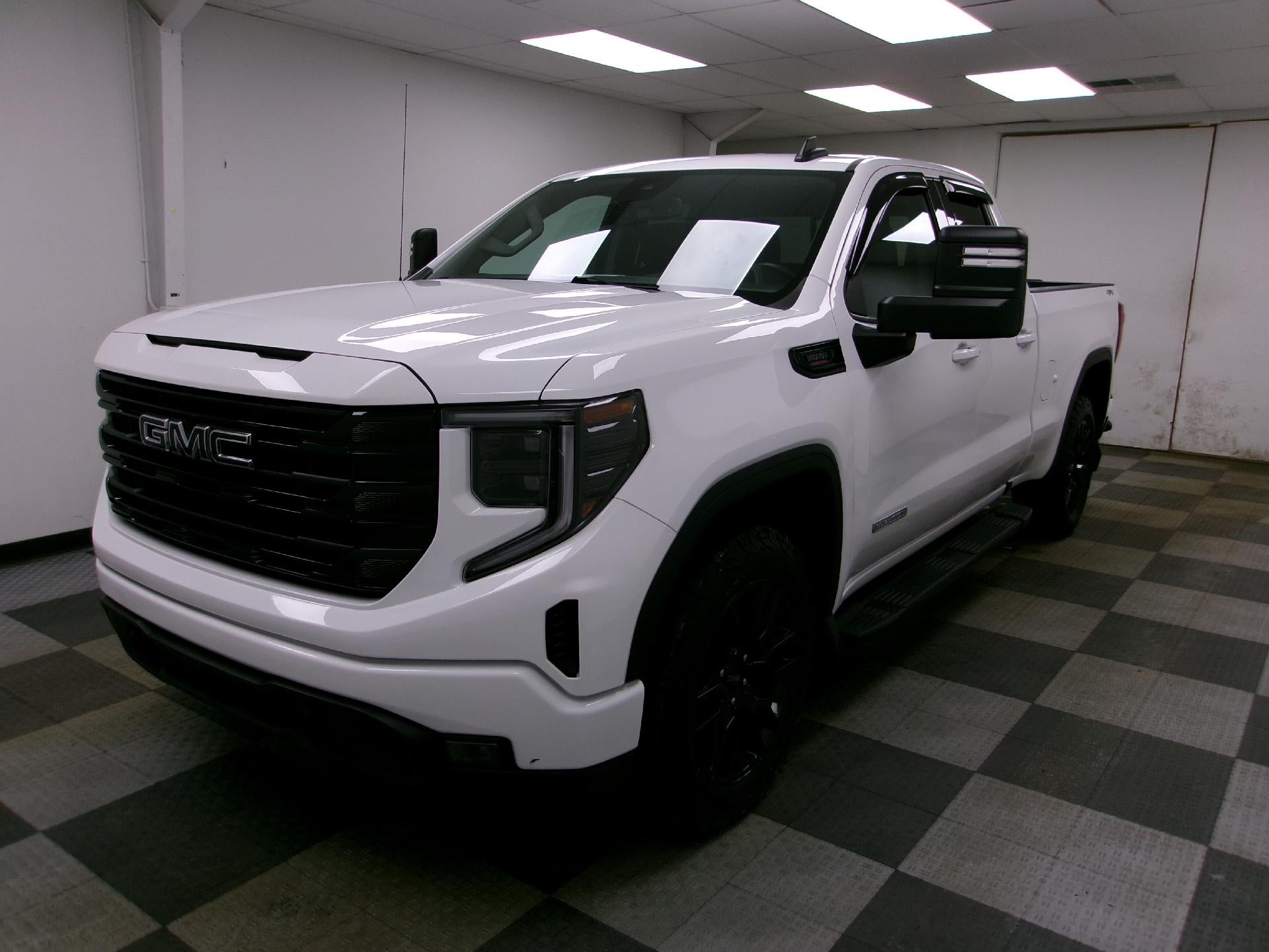 2023 GMC Sierra 1500 Double Cab Standard Box 4-Wheel Drive Elevation 3SB