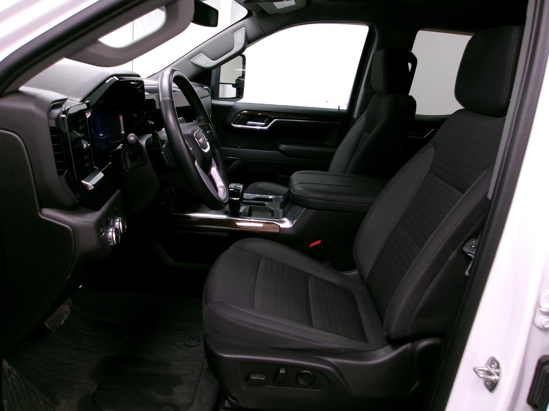 2023 GMC Sierra 1500 Double Cab Standard Box 4-Wheel Drive Elevation 3SB