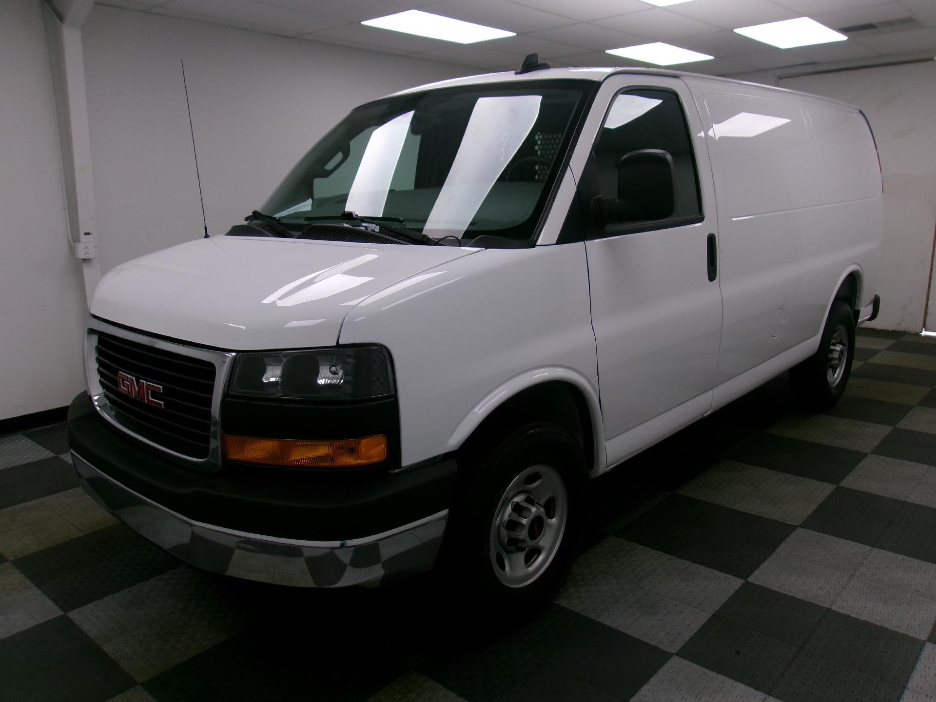 2025 GMC Savana Cargo Van