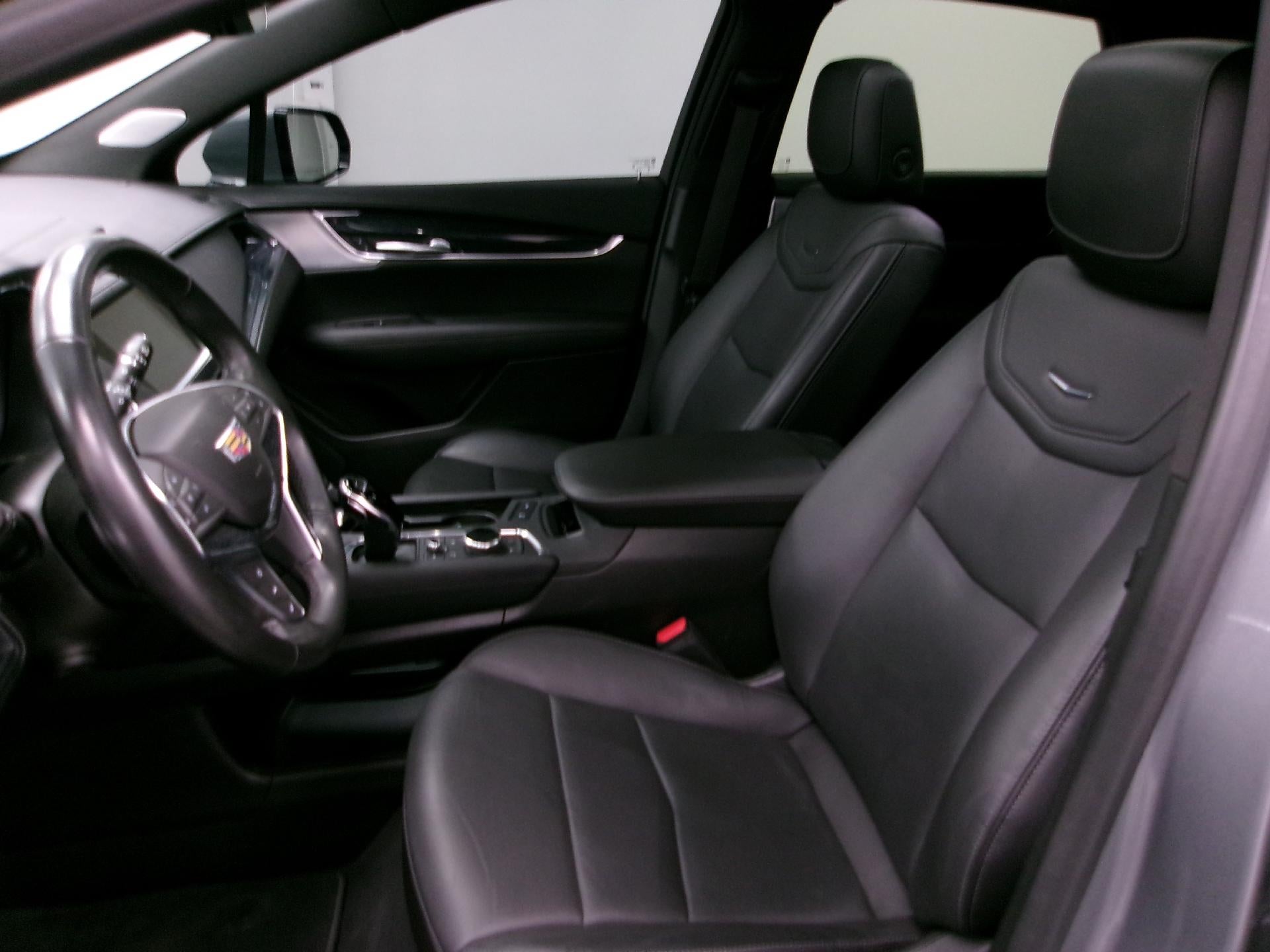 2023 Cadillac XT5 AWD 4dr Premium Luxury