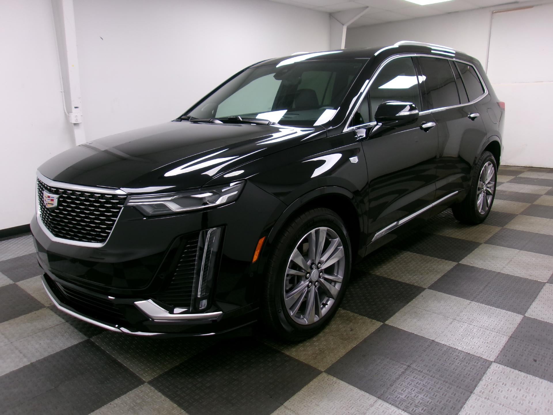 2024 Cadillac XT6 AWD 4dr Premium Luxury