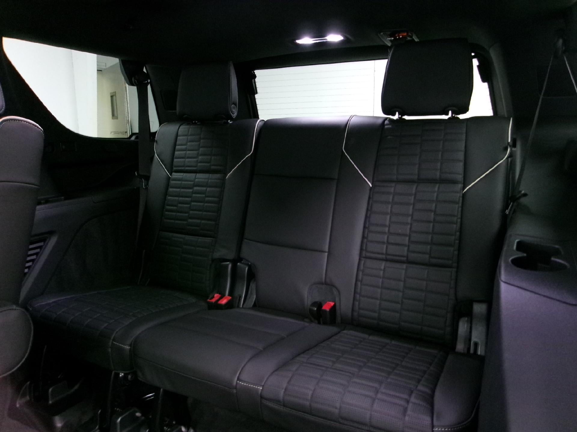 2023 Cadillac Escalade AWD V-Series