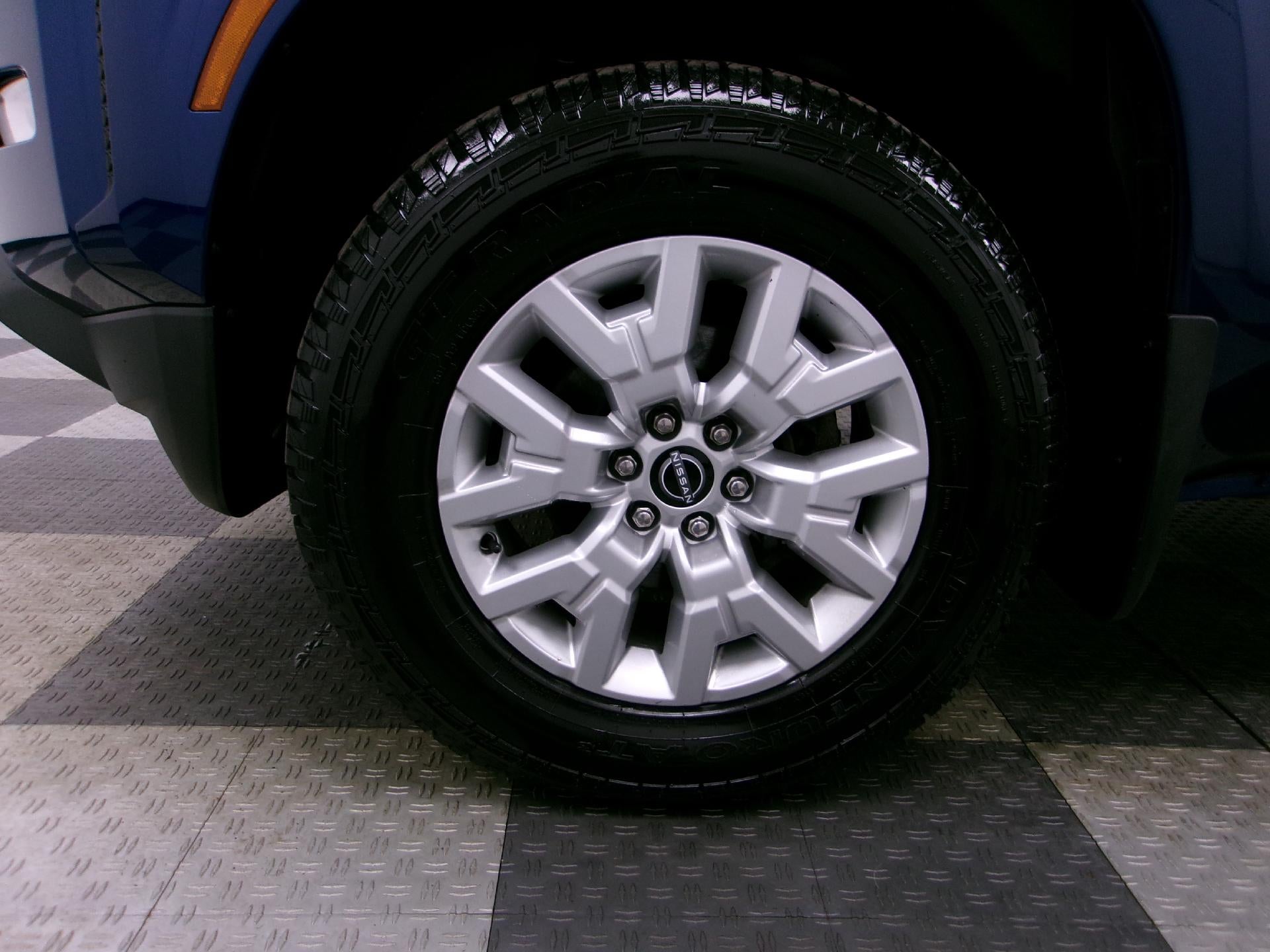 2023 Nissan Frontier Crew Cab 4x4 SV Auto *Ltd Avail*