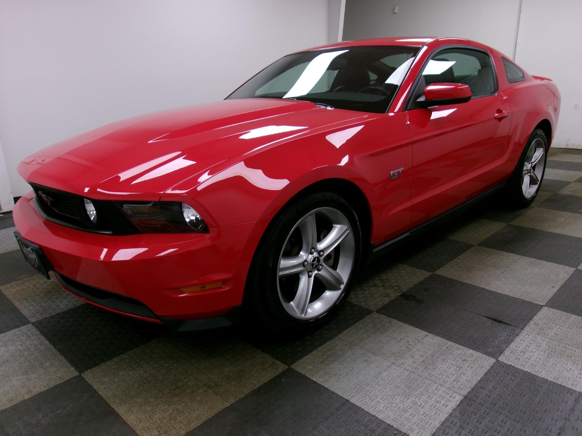 2010 Ford Mustang 2dr Cpe GT Premium