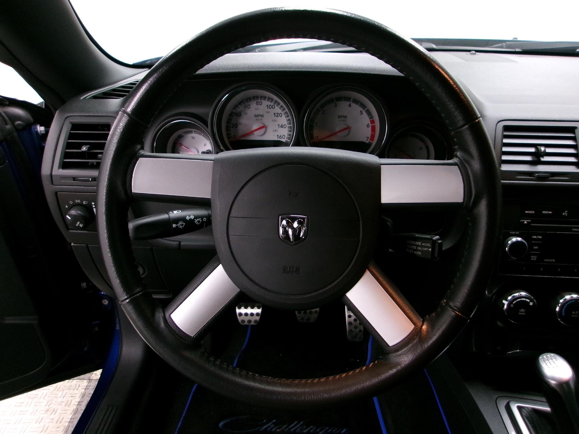 2009 Dodge Challenger 2dr Cpe R/T