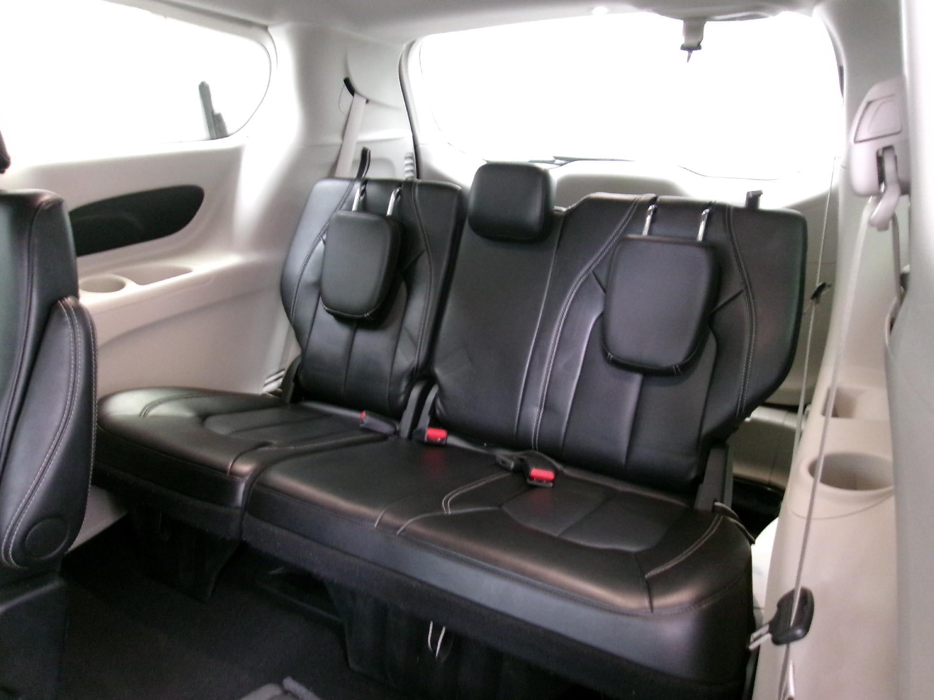 2024 Chrysler Pacifica Touring L FWD