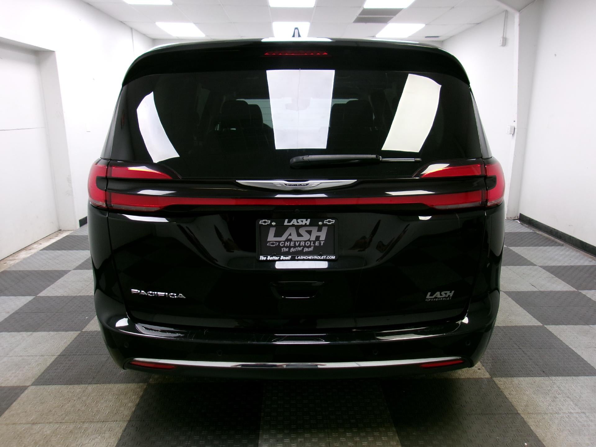2024 Chrysler Pacifica Touring L FWD