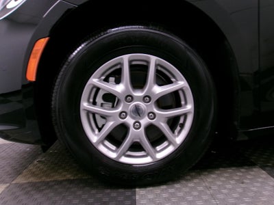 2024 Chrysler Pacifica Touring L FWD