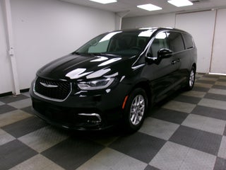 2024 Chrysler Pacifica Touring L FWD