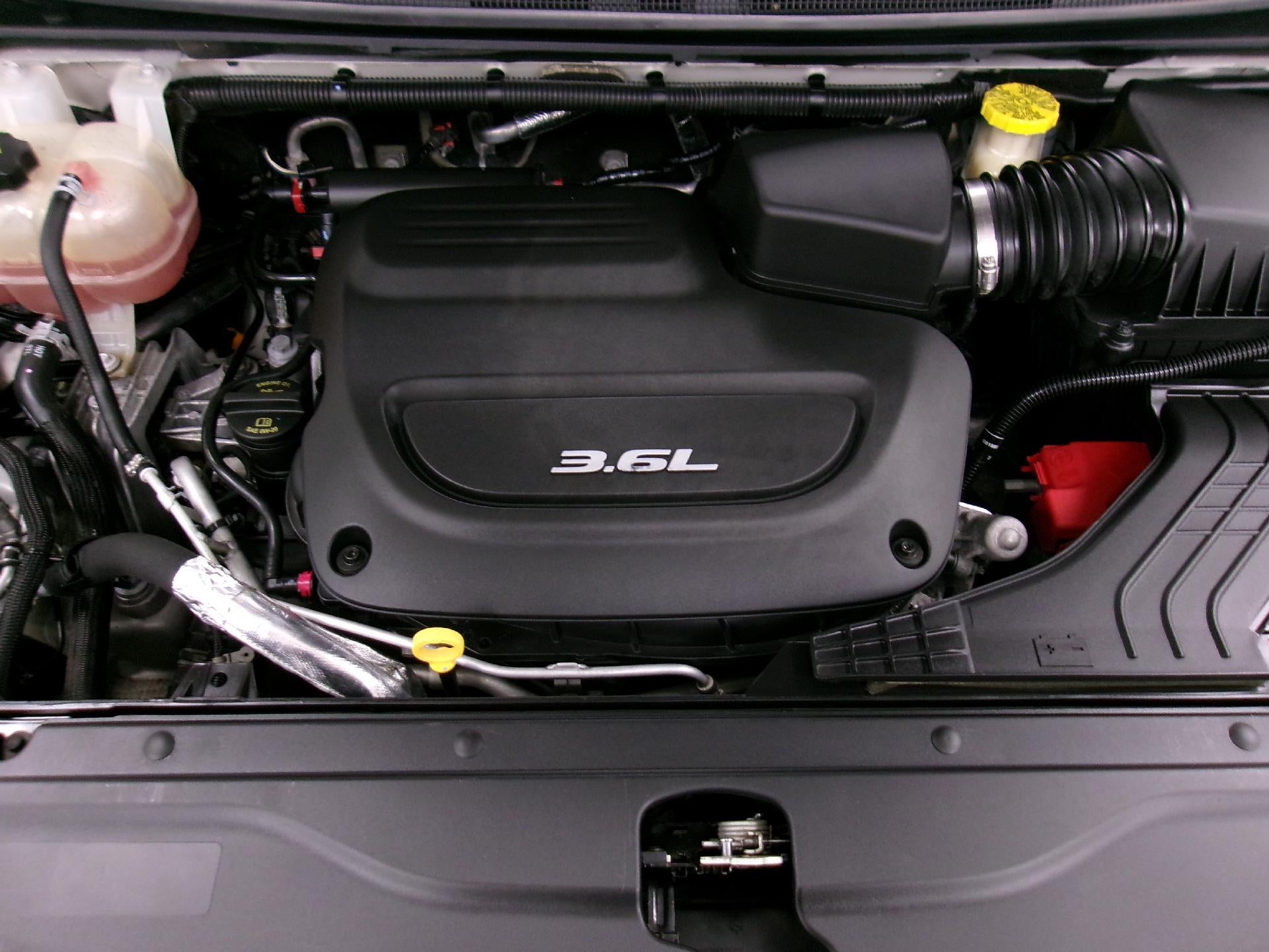 2017 Chrysler Pacifica Limited FWD