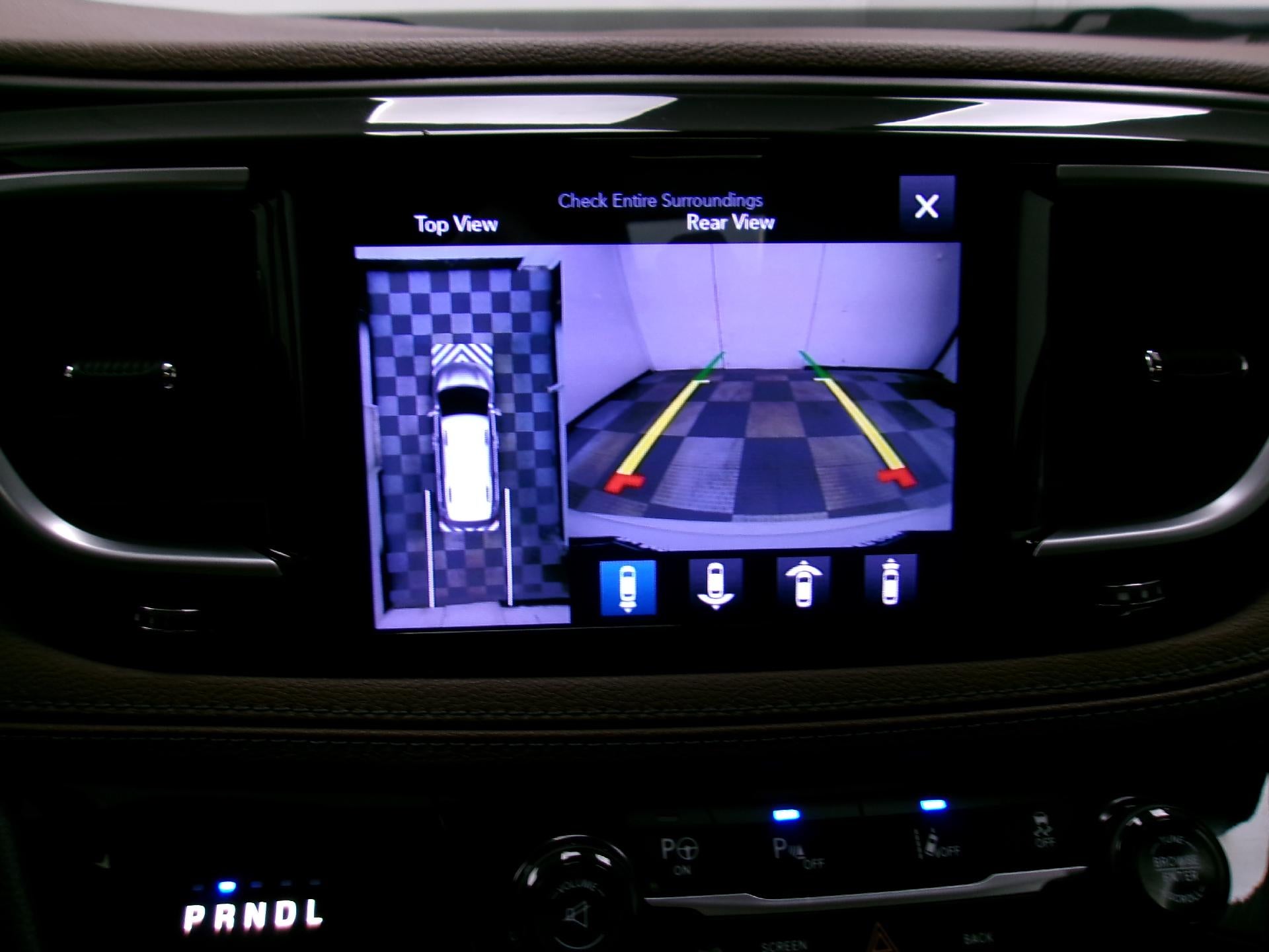 2017 Chrysler Pacifica Limited FWD