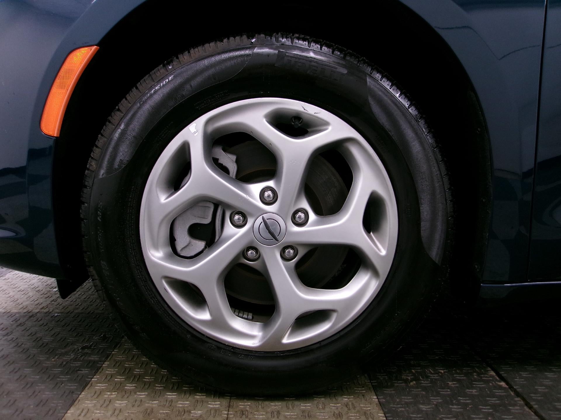 2024 Chrysler Pacifica Limited AWD