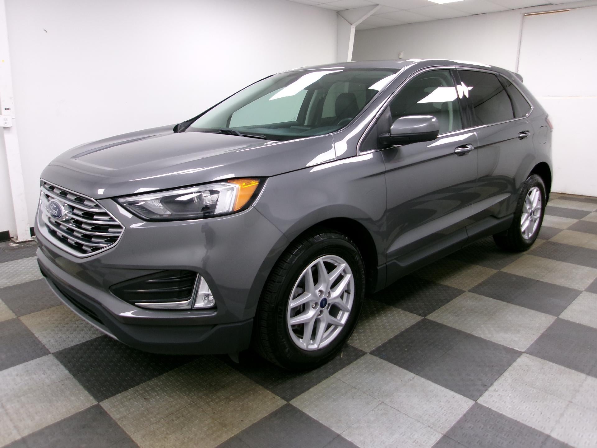 2022 Ford Edge SEL AWD