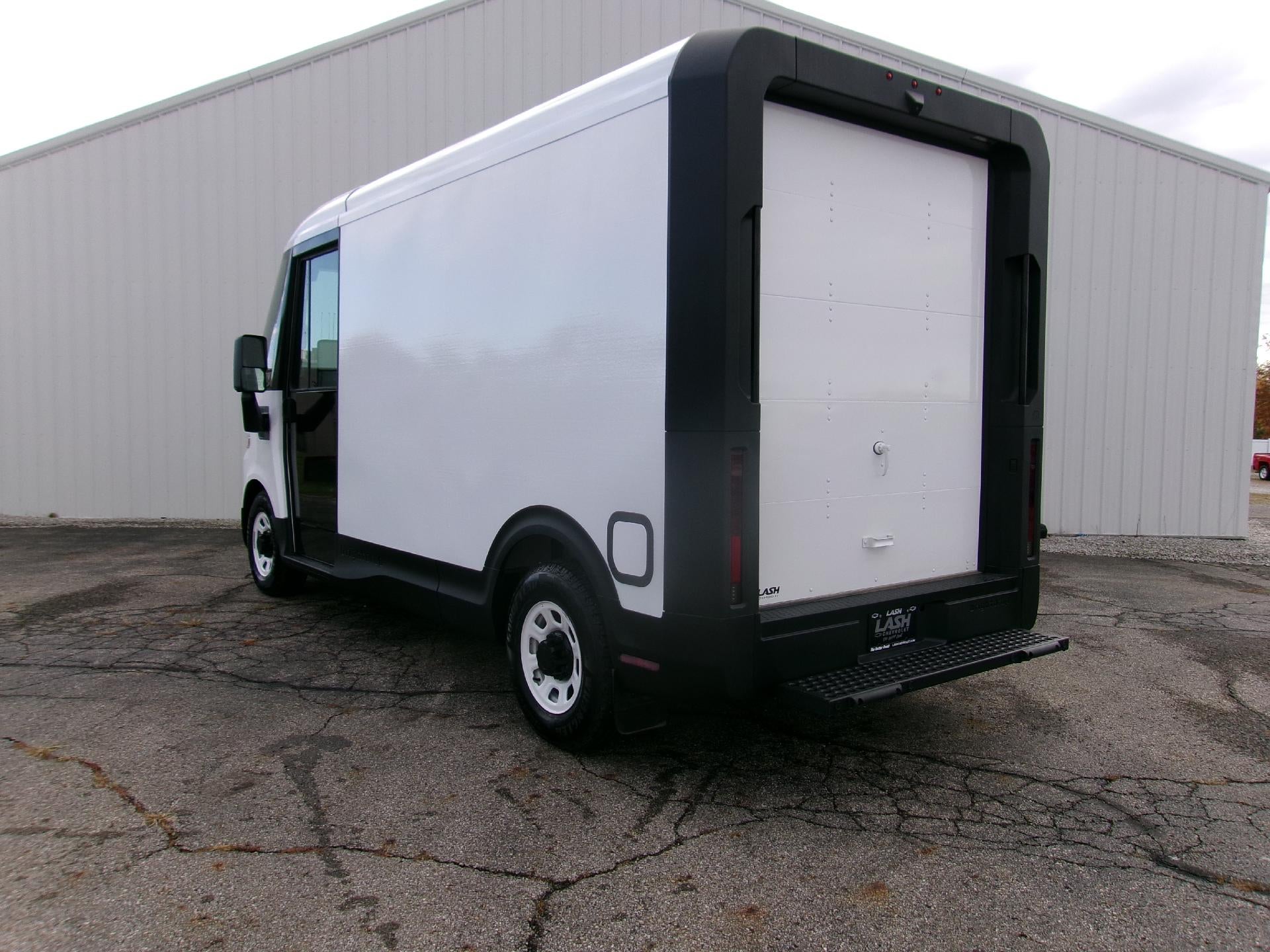 2025 Chevrolet BrightDrop 400 eFWD 400