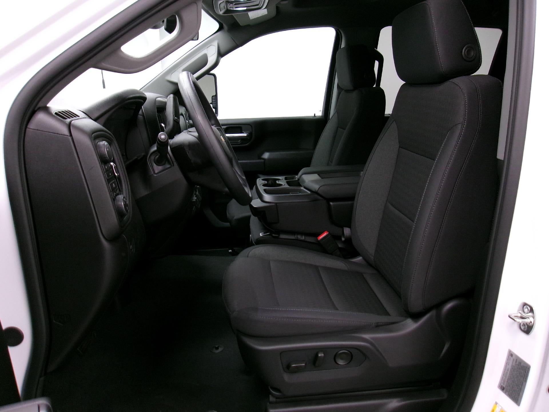 2026 Chevrolet Silverado 2500 HD Crew Cab Standard Box 4-Wheel Drive Custom