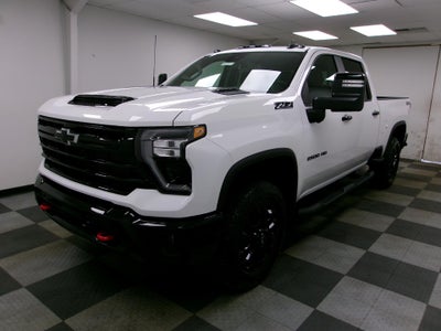 2026 Chevrolet Silverado 2500 HD Crew Cab Standard Box 4-Wheel Drive LT