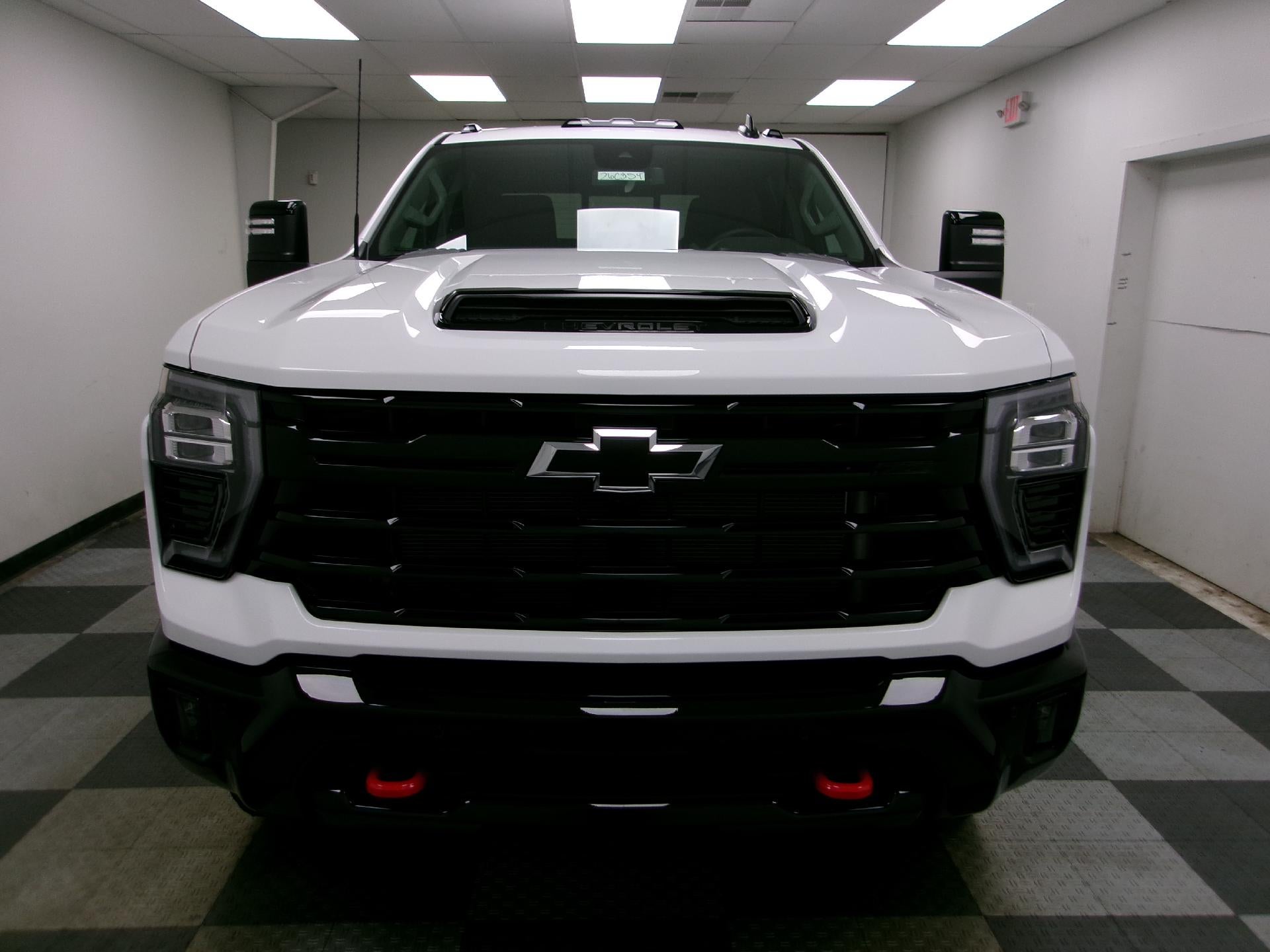 2026 Chevrolet Silverado 2500 HD Crew Cab Standard Box 4-Wheel Drive LT