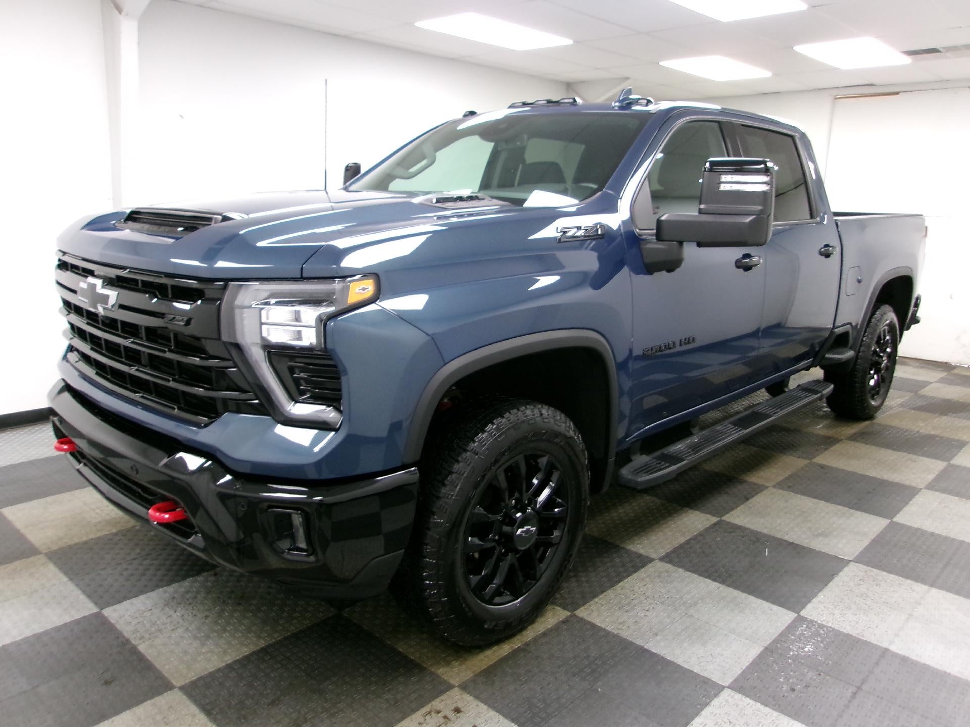 2026 Chevrolet Silverado 2500 HD Crew Cab Standard Box 4-Wheel Drive LTZ