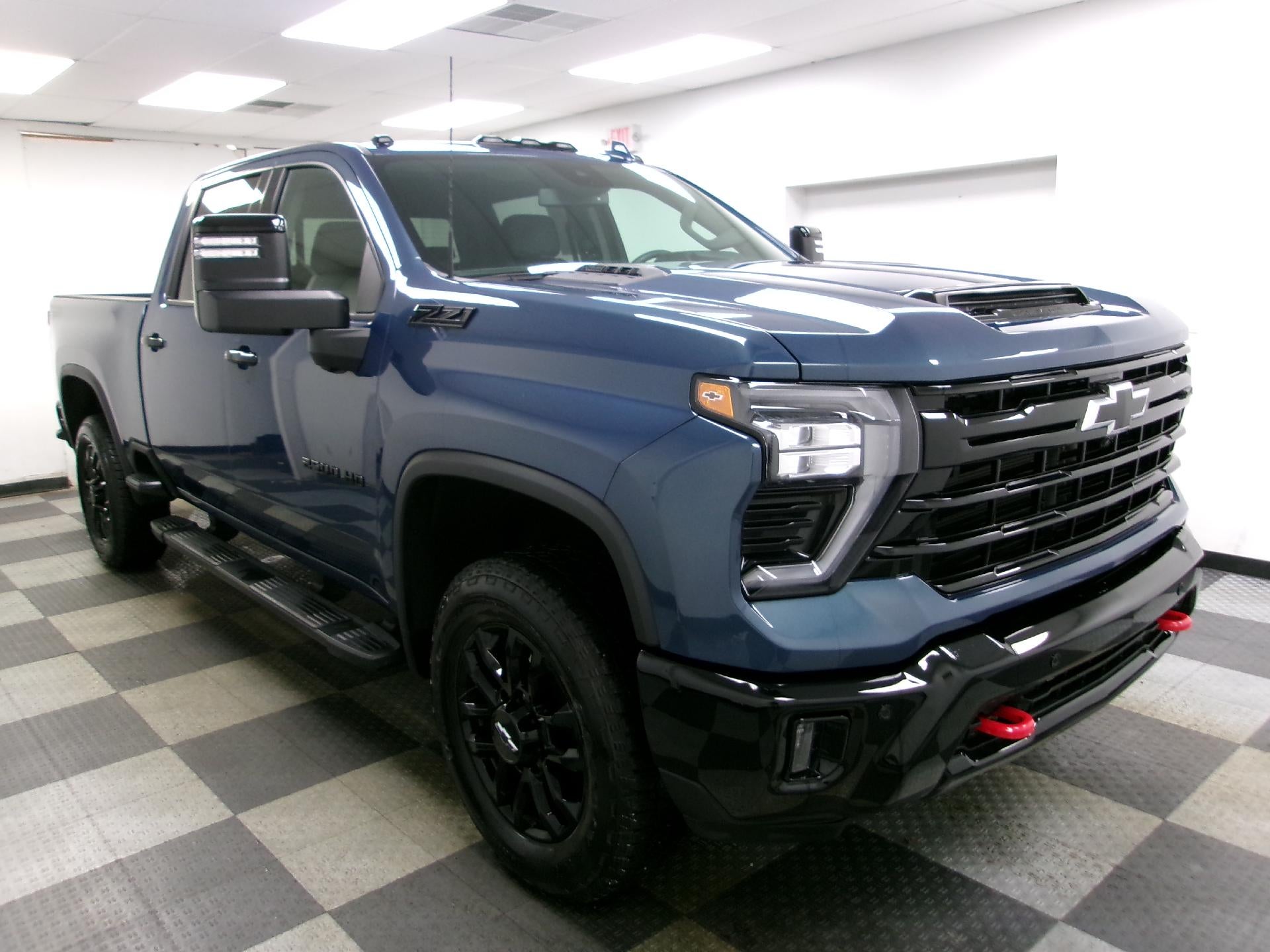 2026 Chevrolet Silverado 2500 HD Crew Cab Standard Box 4-Wheel Drive LTZ