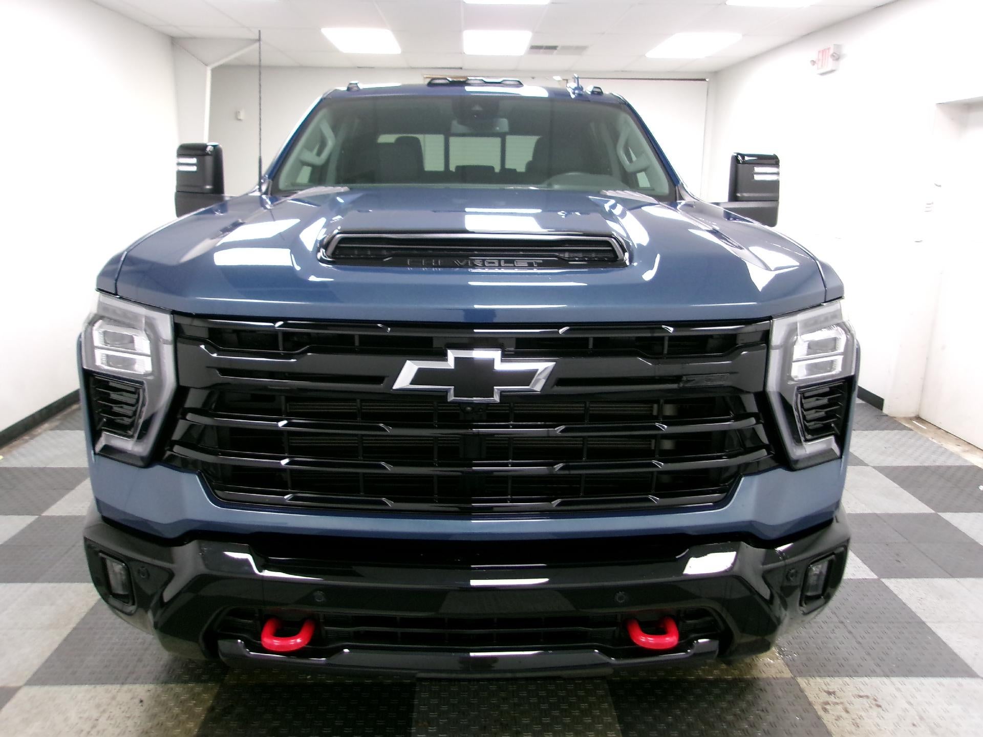 2026 Chevrolet Silverado 2500 HD Crew Cab Standard Box 4-Wheel Drive LTZ