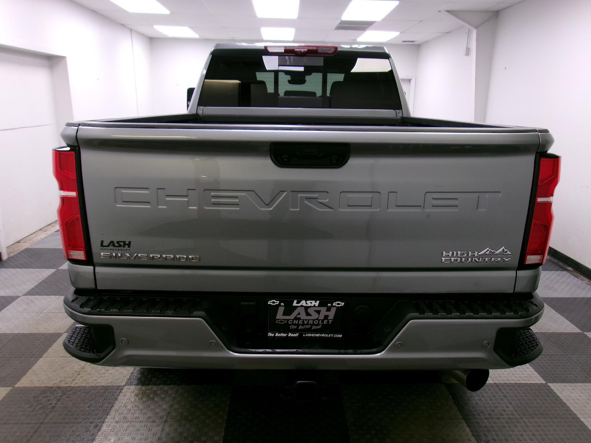 2025 Chevrolet Silverado 2500 HD Crew Cab Standard Box 4-Wheel Drive High Country