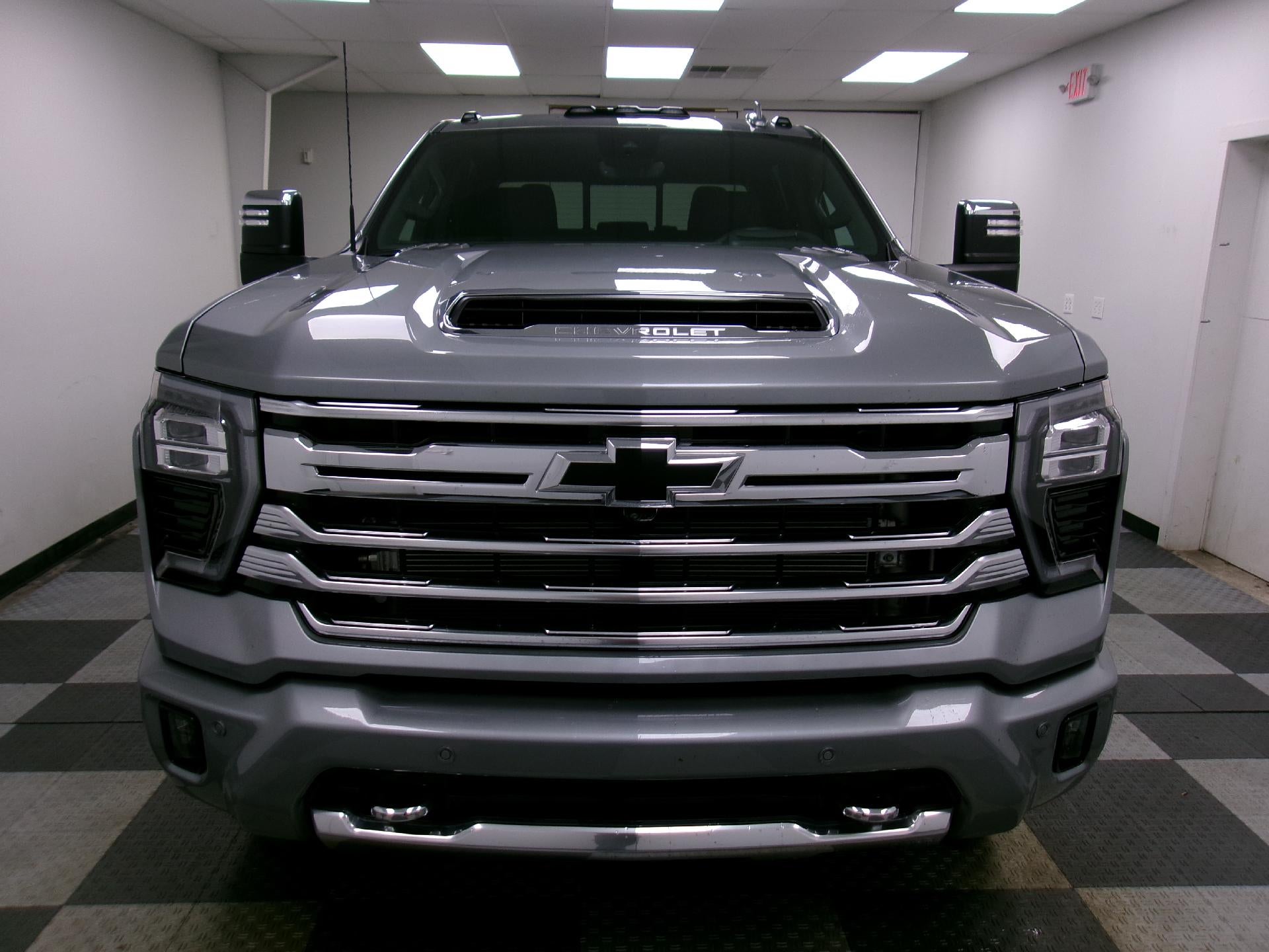 2025 Chevrolet Silverado 2500 HD Crew Cab Standard Box 4-Wheel Drive High Country
