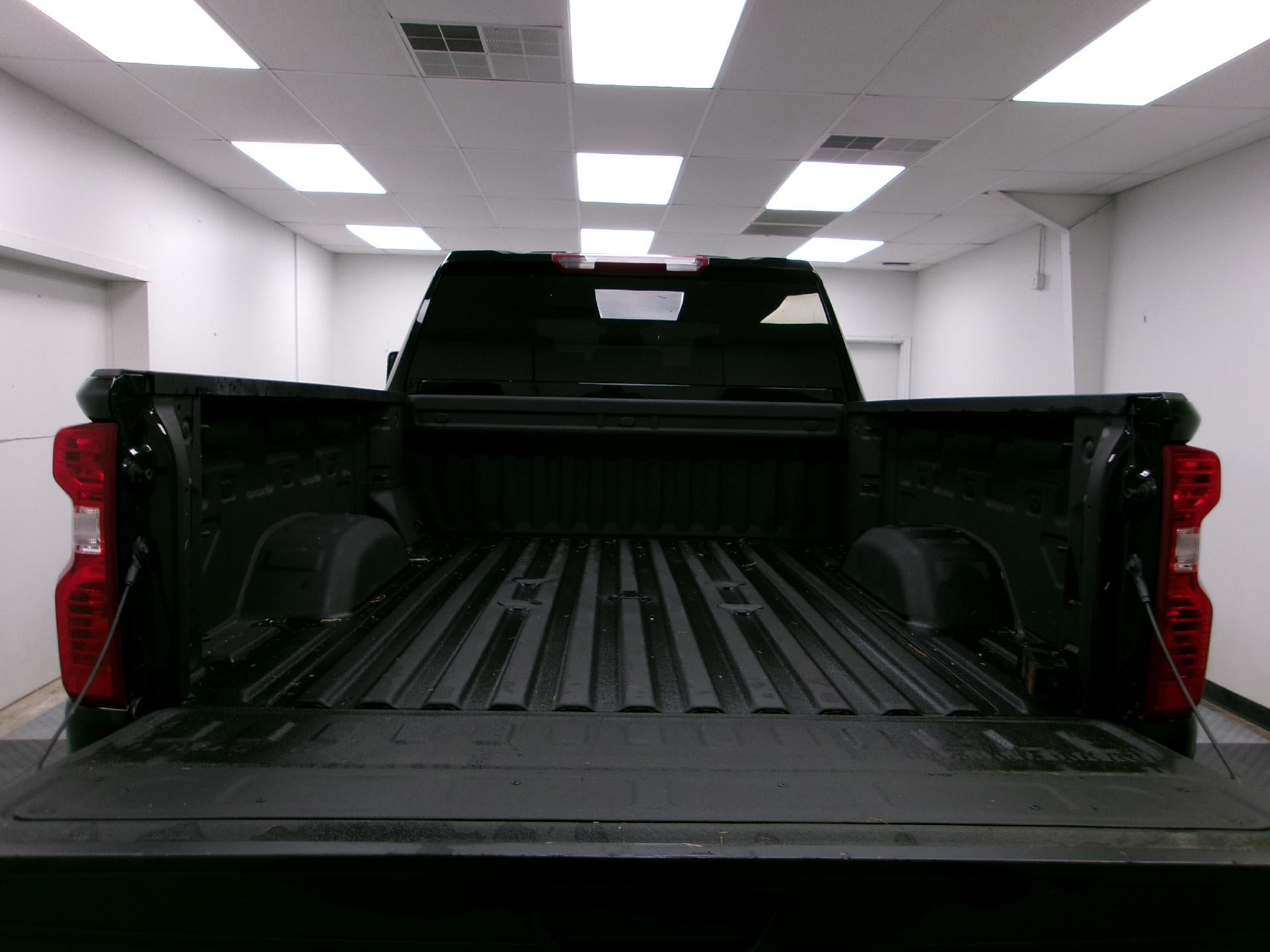 2024 Chevrolet Silverado 2500 HD Crew Cab Standard Box 4-Wheel Drive Custom