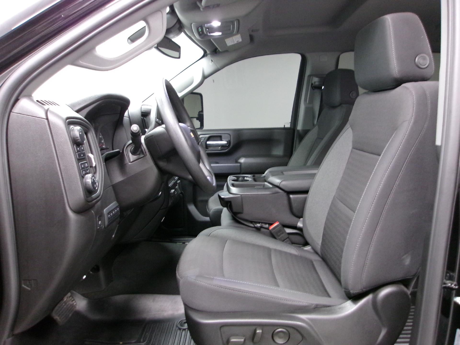 2024 Chevrolet Silverado 2500 HD Crew Cab Standard Box 4-Wheel Drive Custom