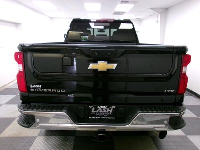 2022 Chevrolet Silverado 2500 HD Crew Cab Standard Box 4-Wheel Drive LTZ