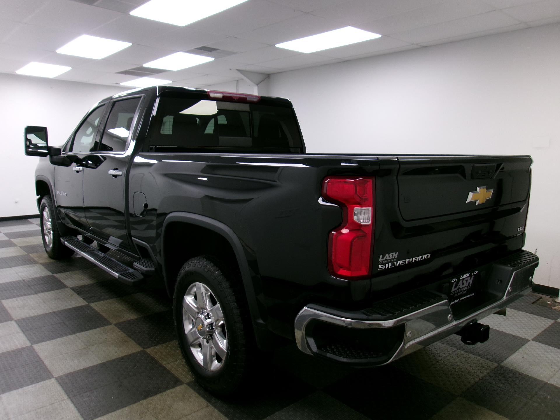 2022 Chevrolet Silverado 2500 HD Crew Cab Standard Box 4-Wheel Drive LTZ
