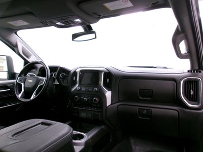 2022 Chevrolet Silverado 2500 HD Crew Cab Standard Box 4-Wheel Drive LTZ