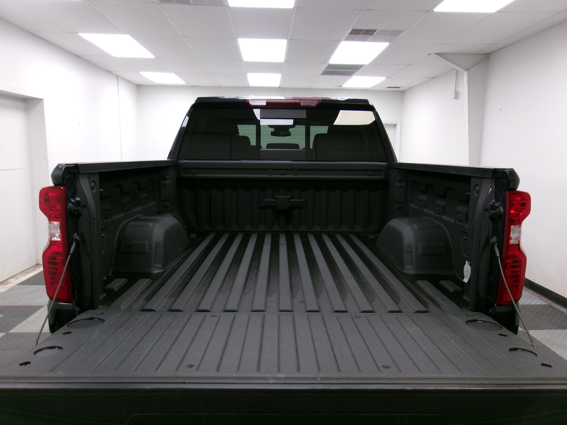 2024 Chevrolet Silverado 1500 Crew Cab Short Box 4-Wheel Drive LT 1LT