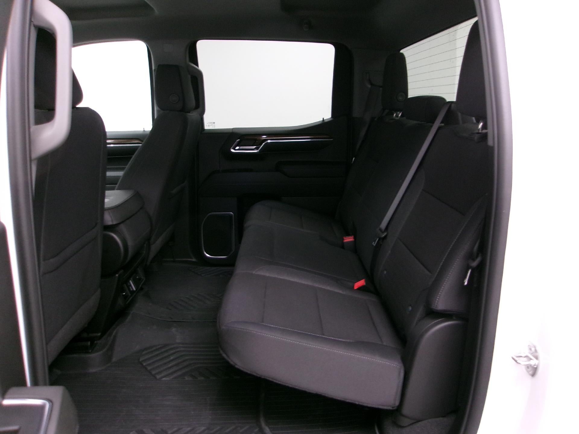 2024 Chevrolet Silverado 1500 Crew Cab Short Box 4-Wheel Drive RST