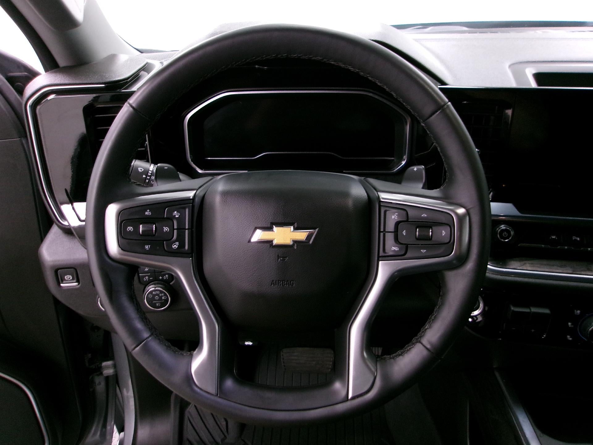 2024 Chevrolet Silverado 1500 Crew Cab Short Box 4-Wheel Drive LTZ
