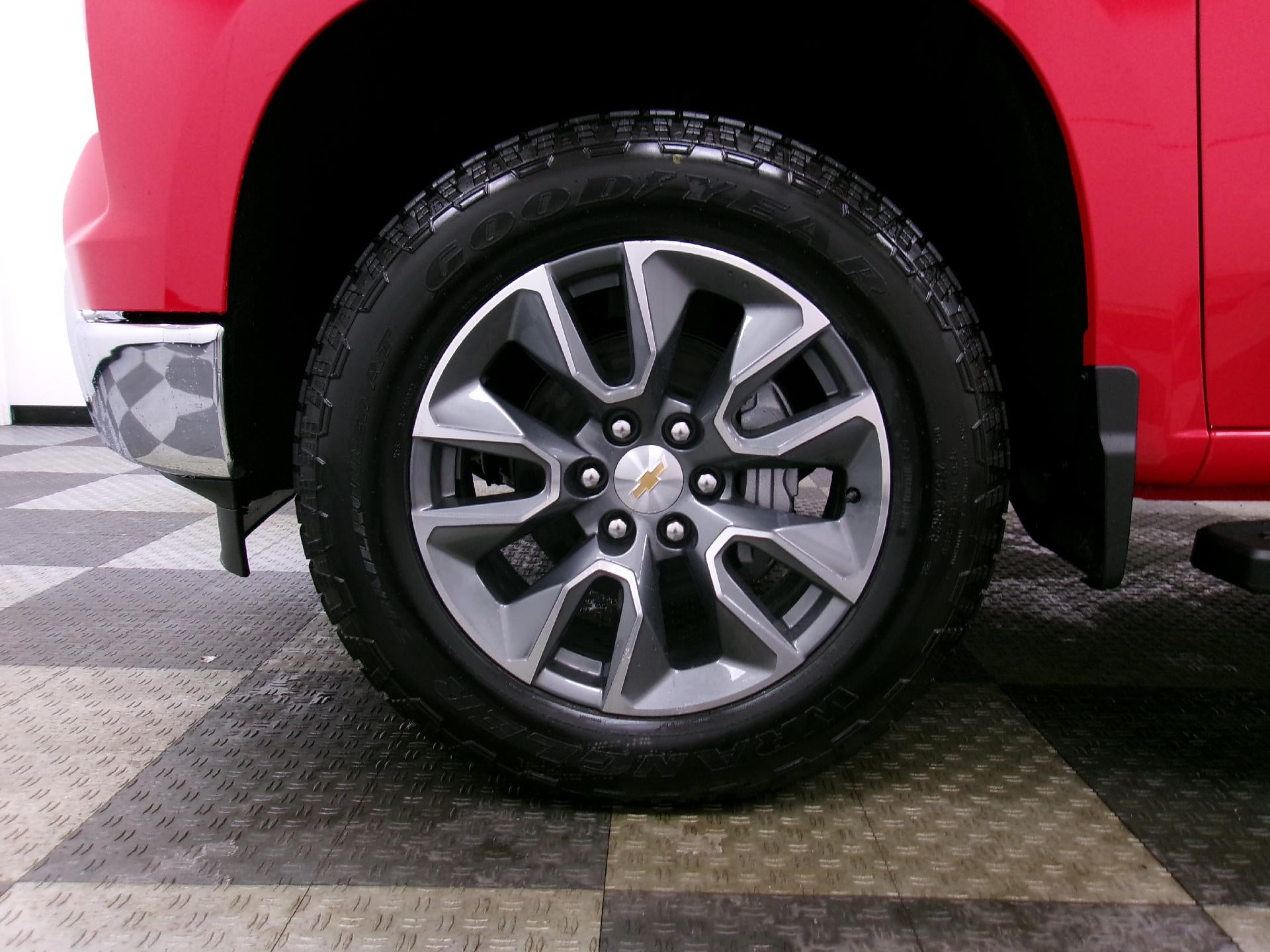 2026 Chevrolet Silverado 1500 Crew Cab Short Box 4-Wheel Drive LT 1LT