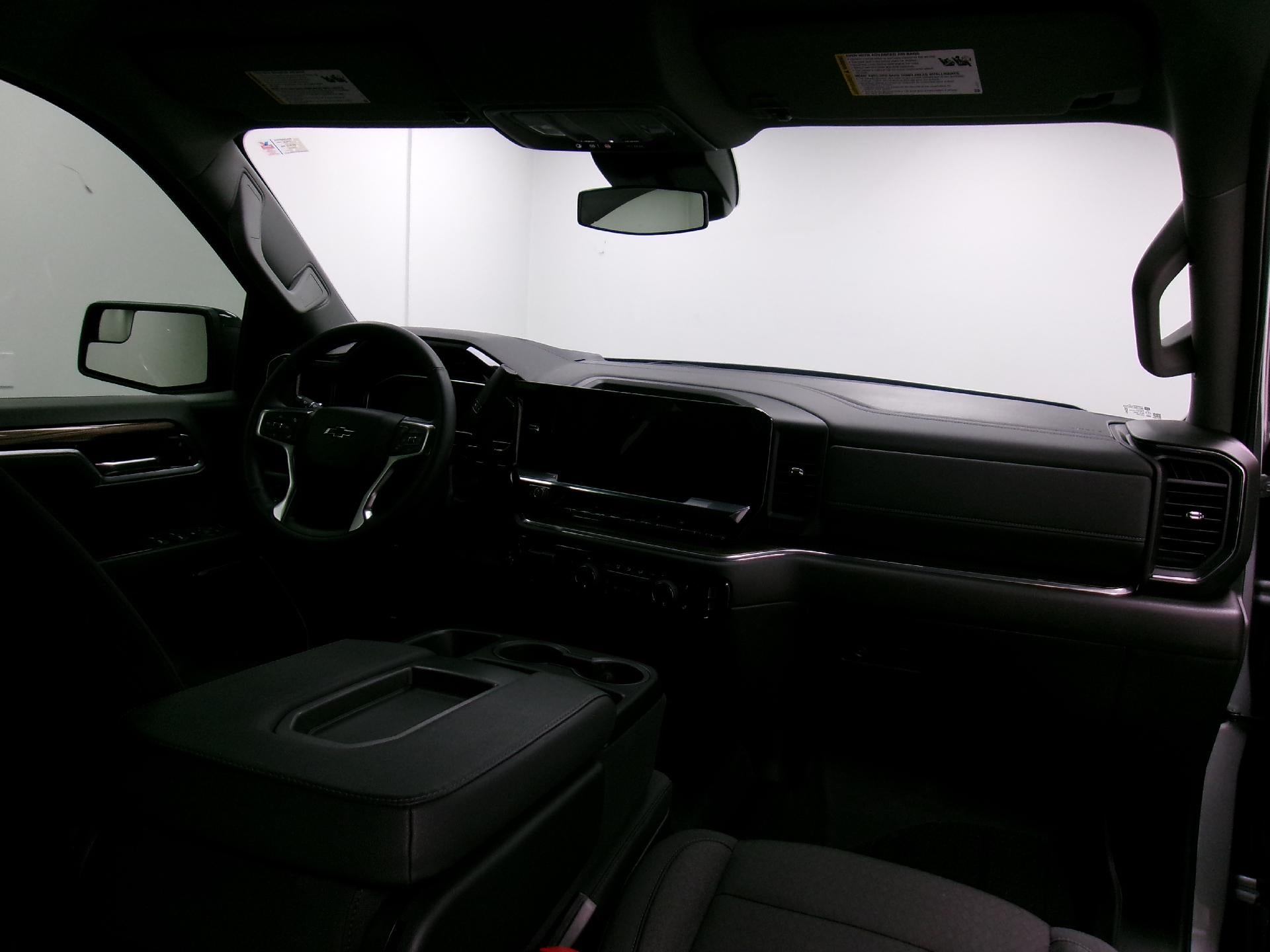 2025 Chevrolet Silverado 1500 Crew Cab Short Box 4-Wheel Drive RST