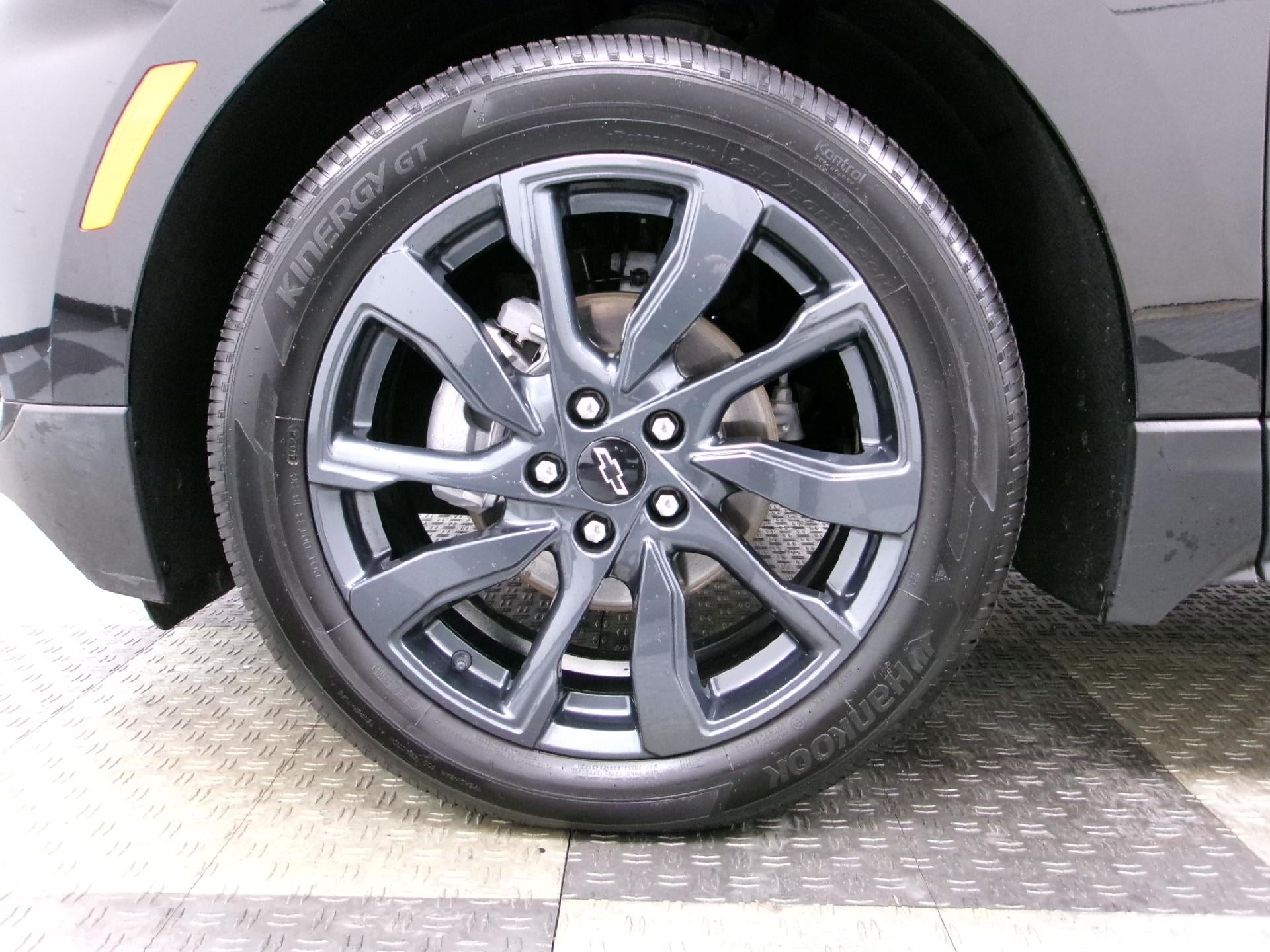 2022 Chevrolet Equinox FWD 4dr RS