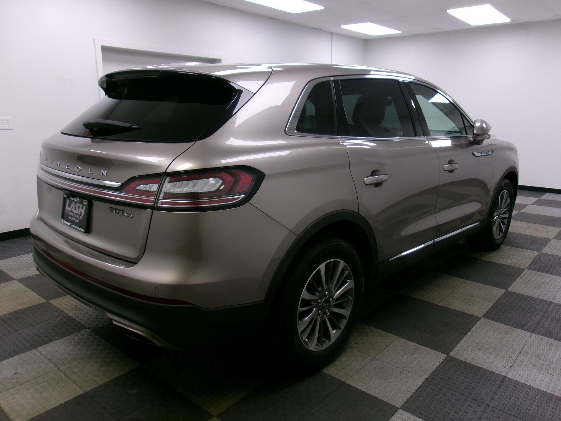 2020 Lincoln Nautilus Standard AWD
