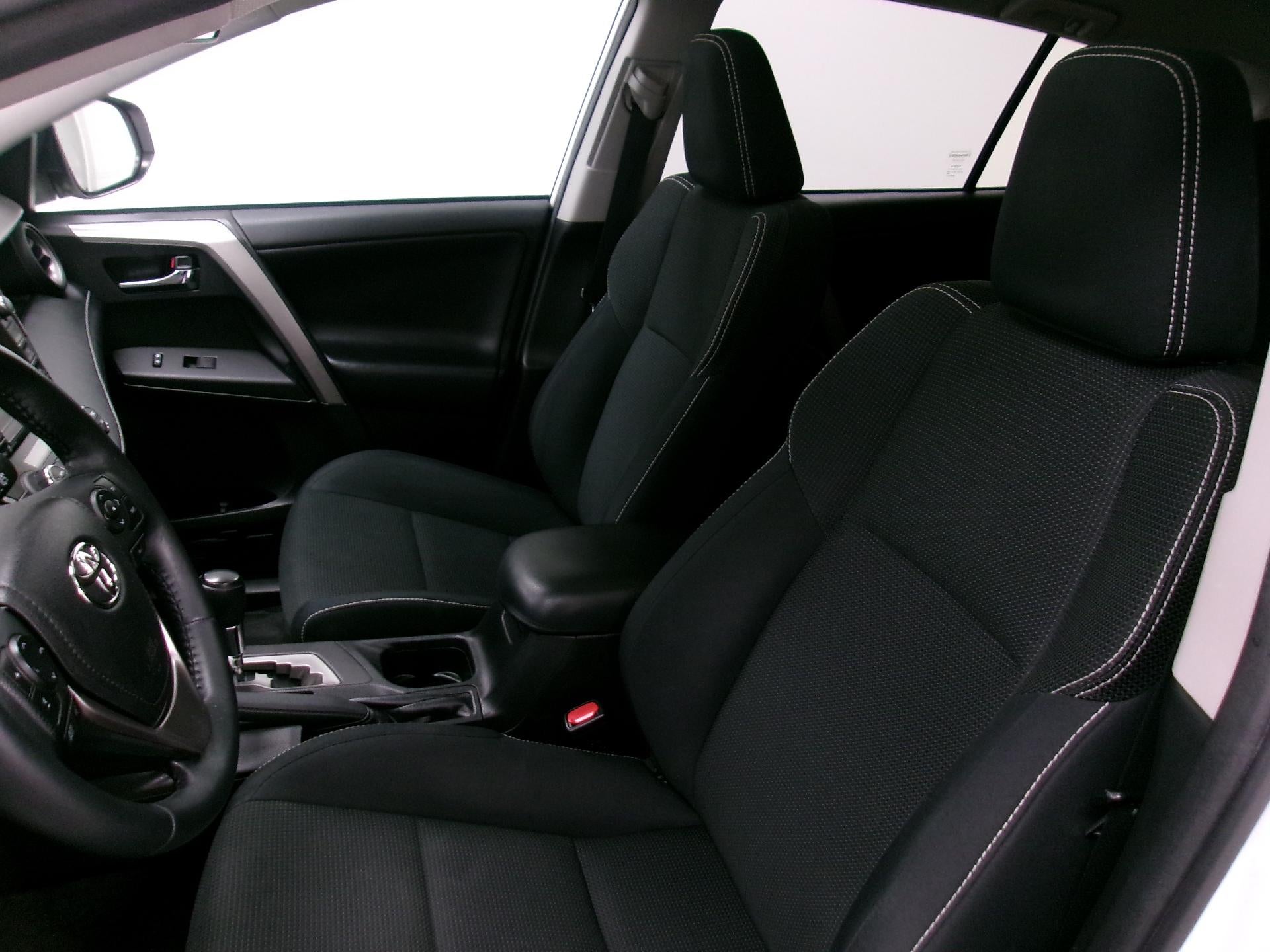 2018 Toyota RAV4 XLE AWD (Natl)
