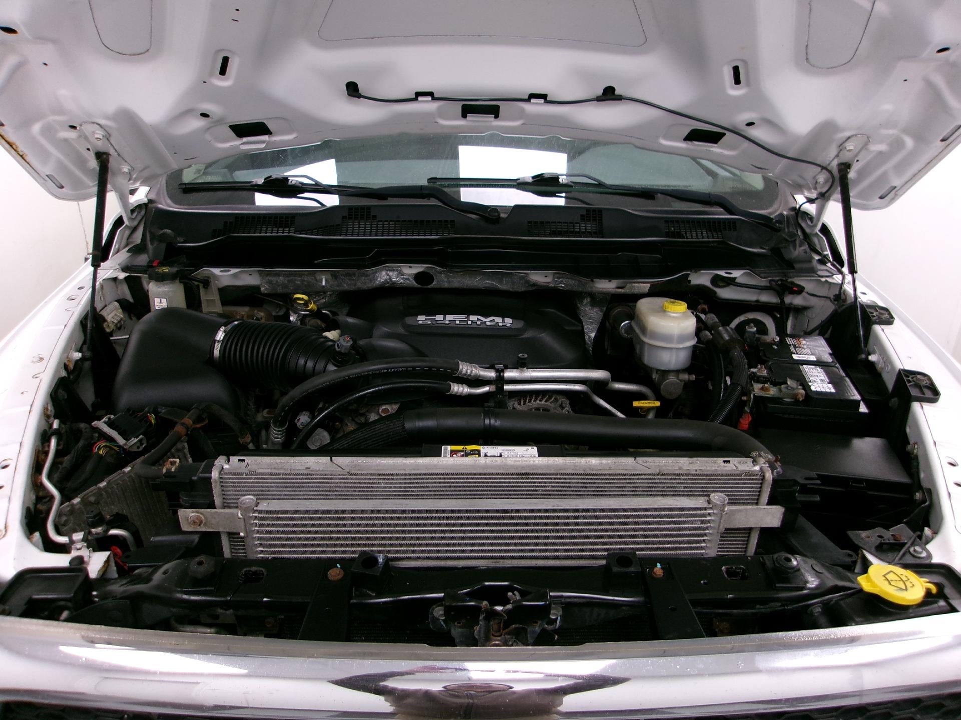 2018 RAM 2500 Tradesman 4x4 Crew Cab 8' Box