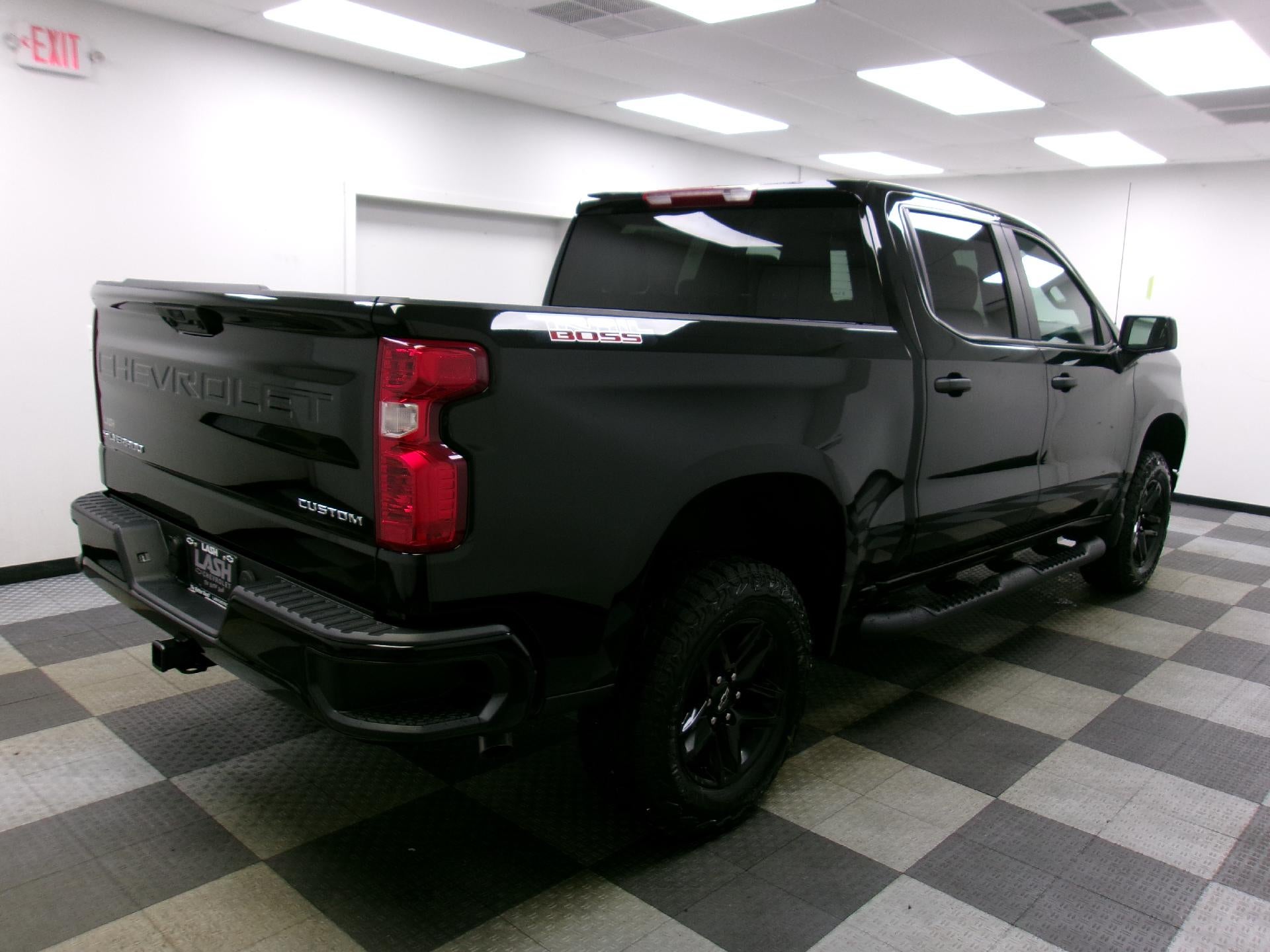 2026 Chevrolet Silverado 1500 Crew Cab Short Box 4-Wheel Drive Custom Trail Boss