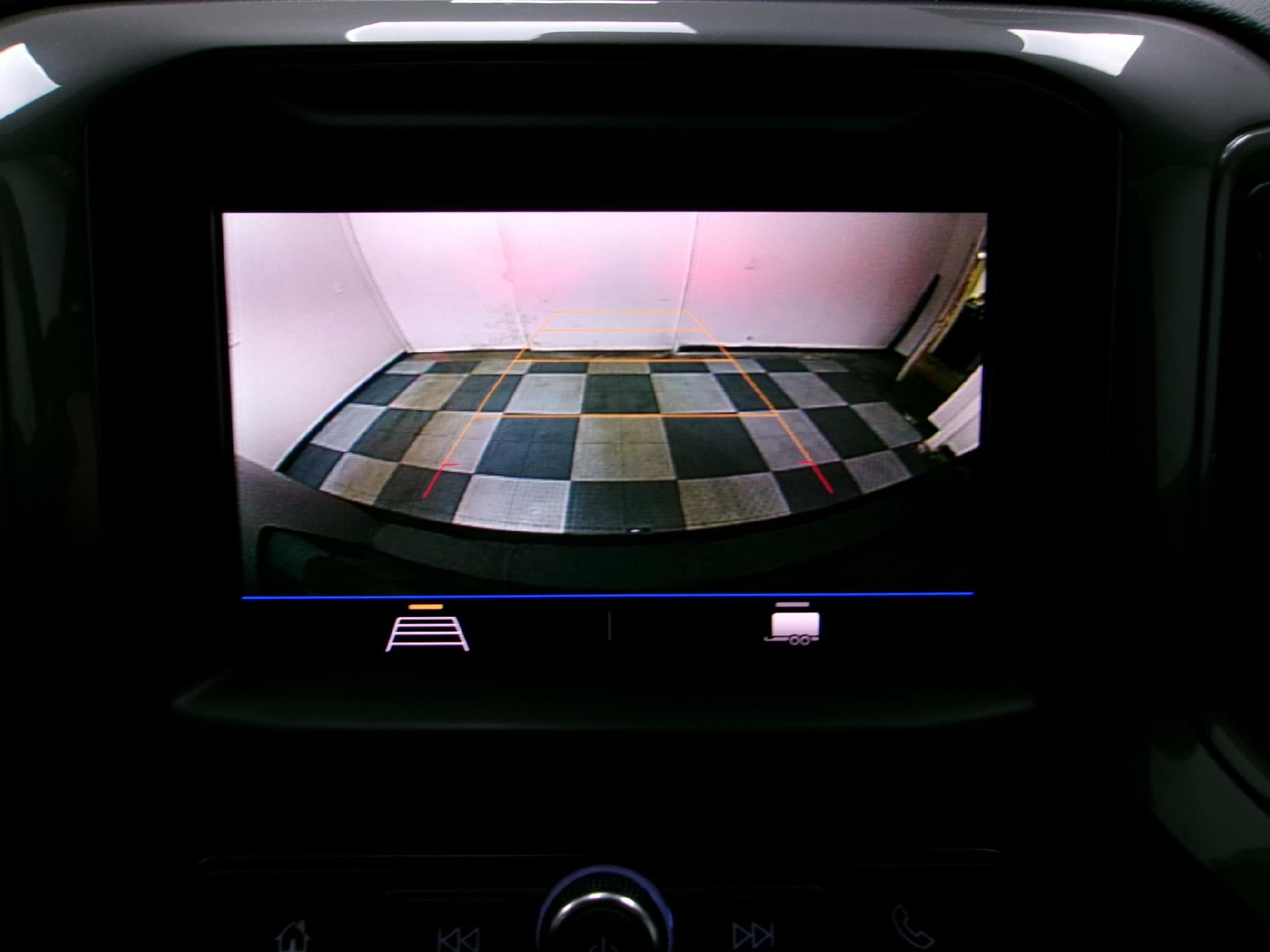 2021 Chevrolet Silverado 1500 Crew Cab Short Box 4-Wheel Drive Custom