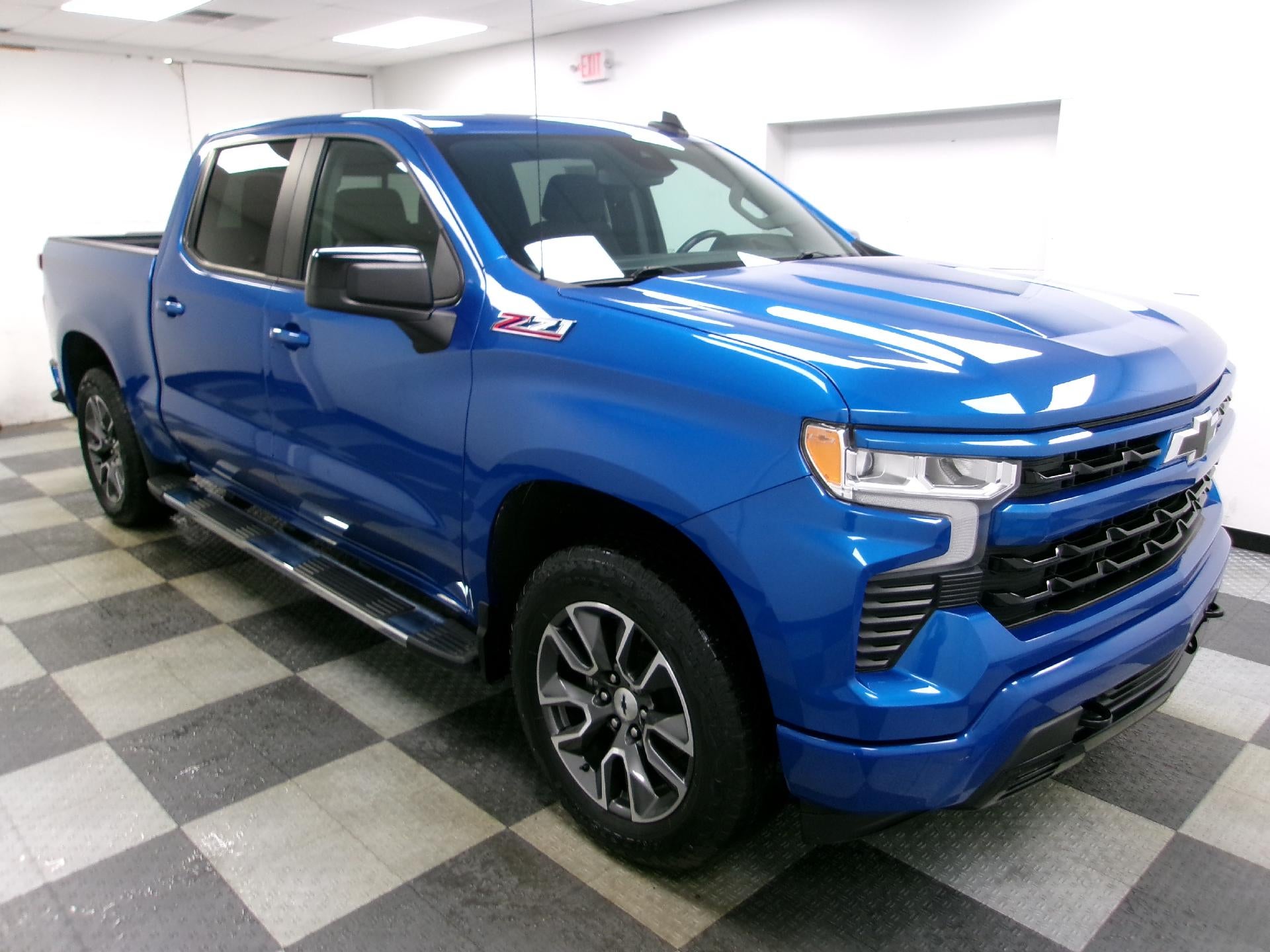 2022 Chevrolet Silverado 1500 Crew Cab Short Box 4-Wheel Drive RST