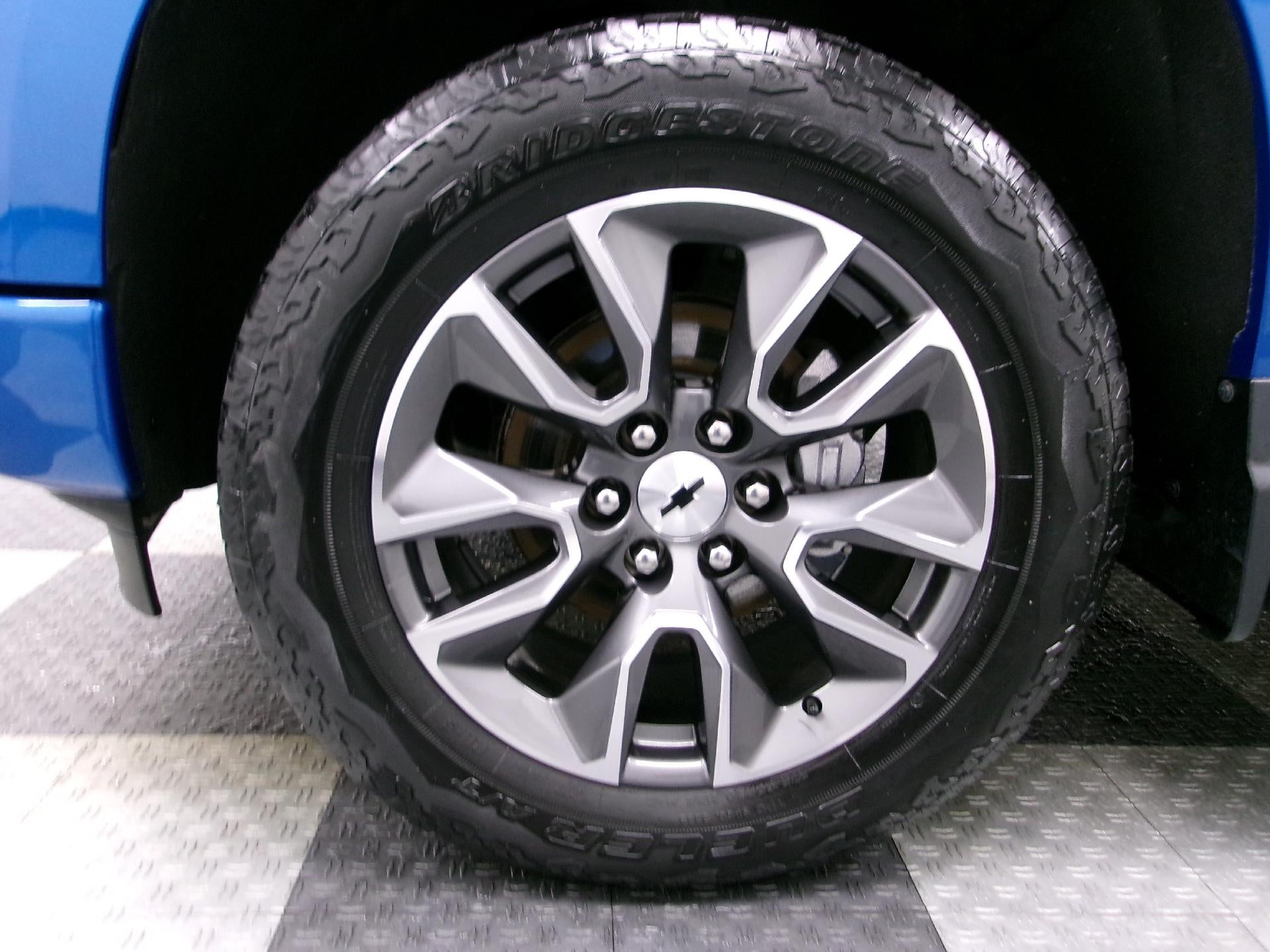 2022 Chevrolet Silverado 1500 Crew Cab Short Box 4-Wheel Drive RST
